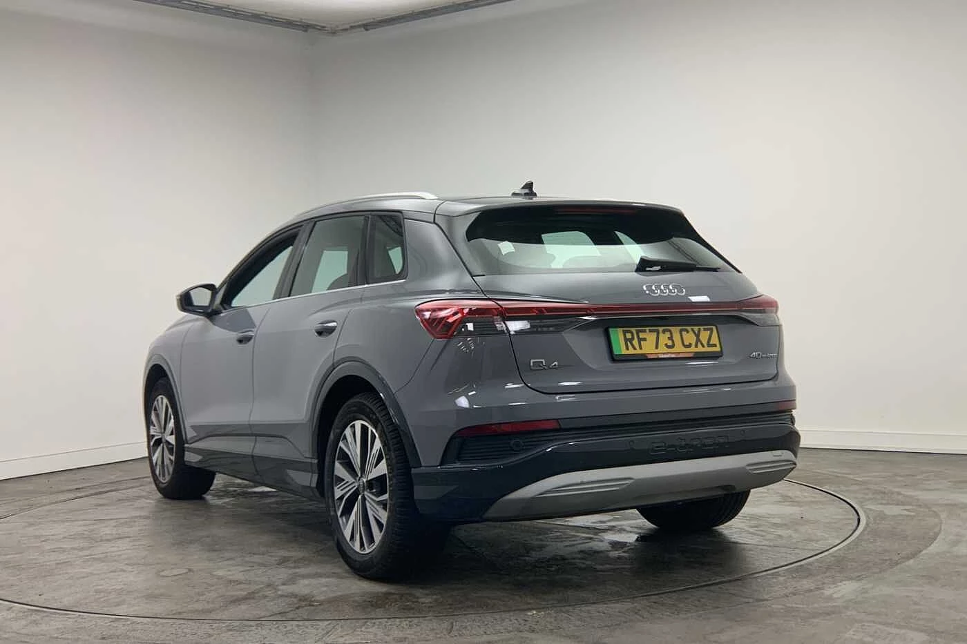 Audi-Q4 e-tron-image-2