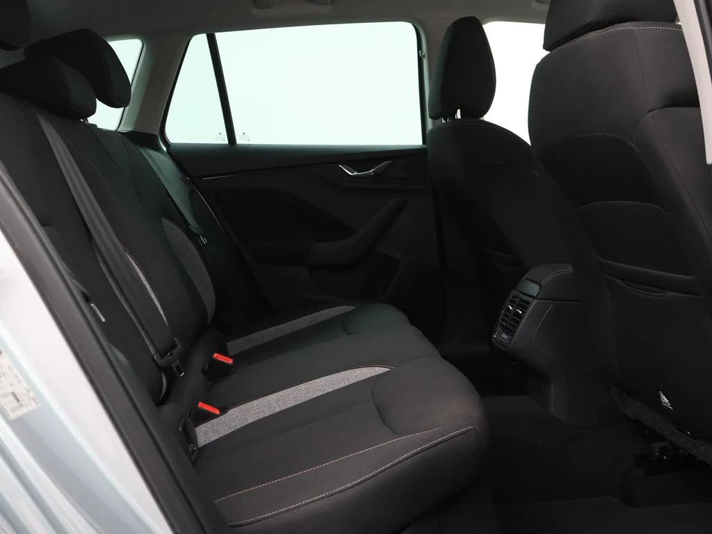 Škoda Kamiq Kamiq 1.0TSI *AUTOMAAT*CAMERA*PDC*VIRTUAL COCKPIT*ACC*KEYLESS GO*...*