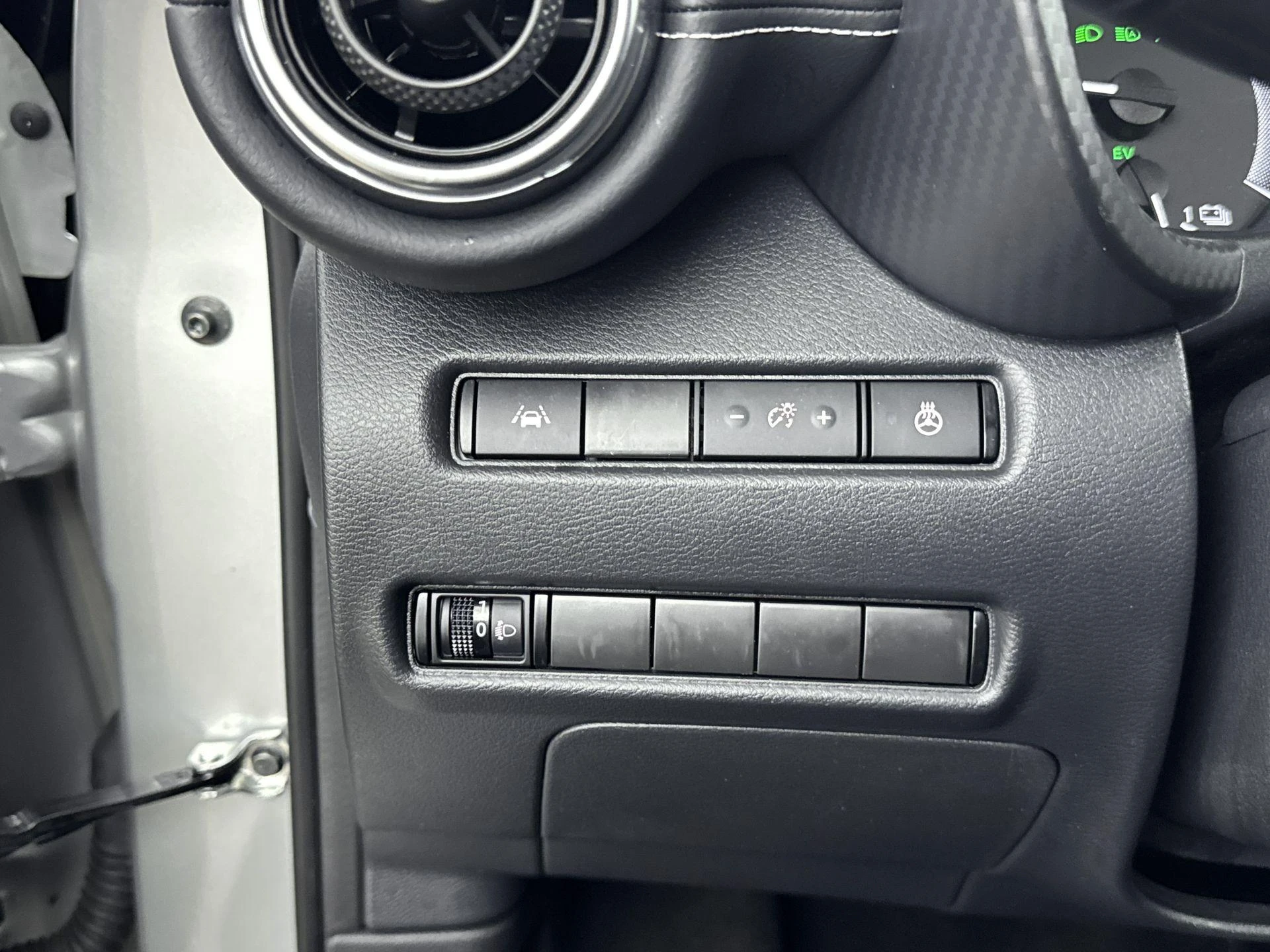 Nissan-Juke-image-14