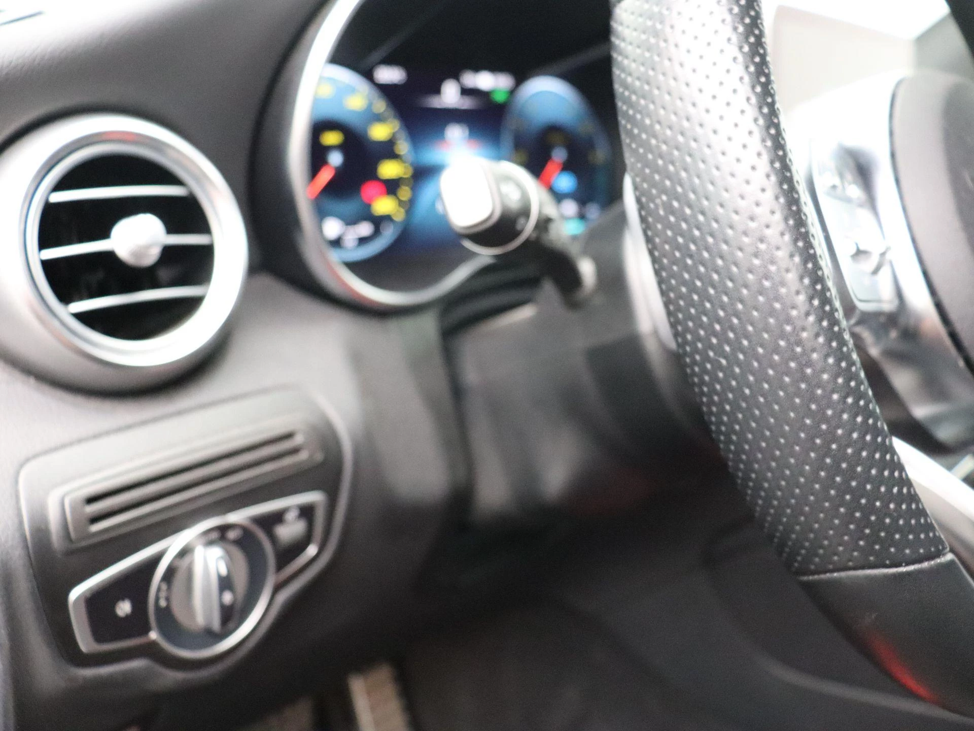 Mercedes-Benz GLC 300 de 4M PHEV + AMG LINE + NIGHTPACK - TREKHAAK -