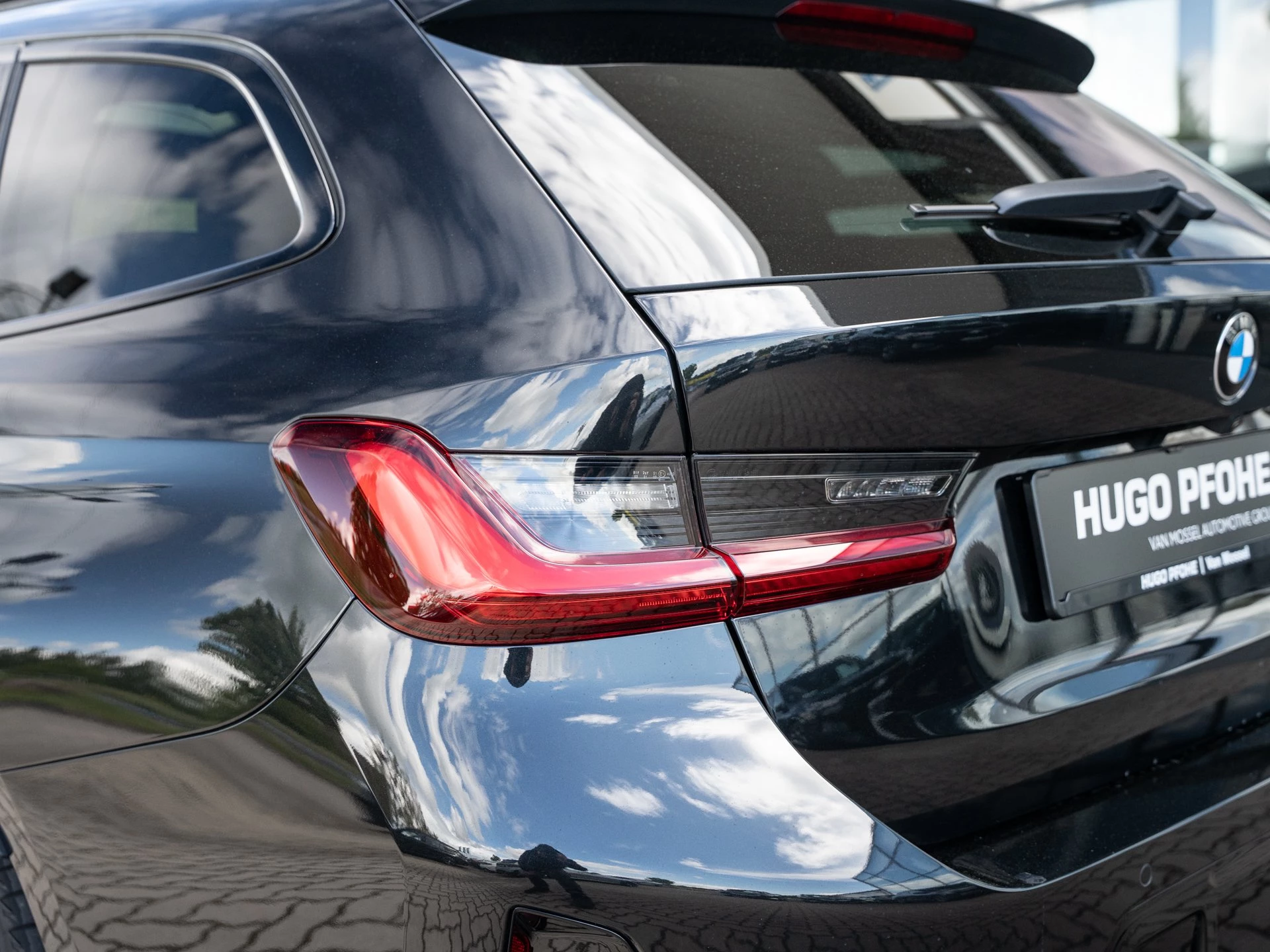 BMW 3er Reihe M340i xDrive Touring. Harman Kardon.Innovation
