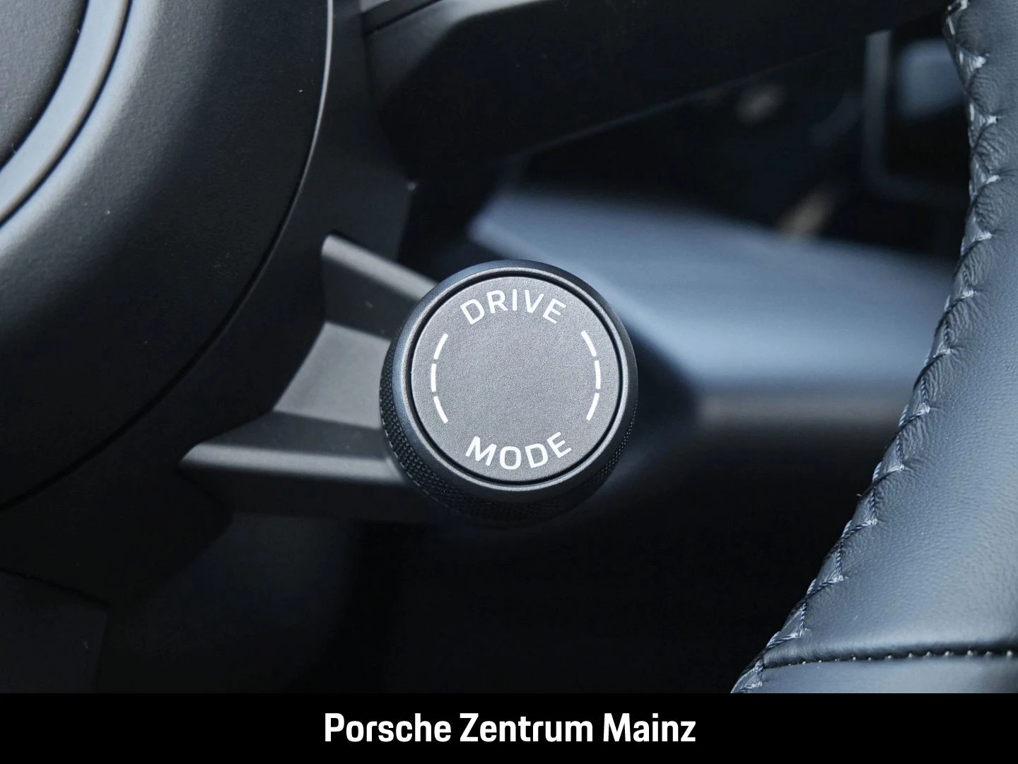 Porsche-Macan-image-23
