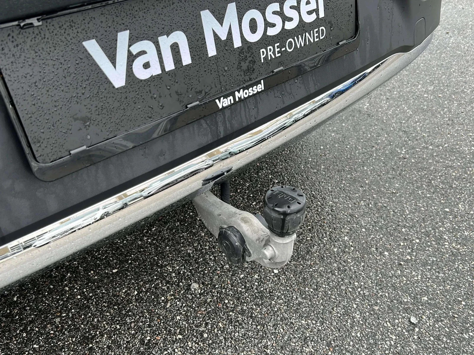 Mercedes-Benz-EQE-image-22