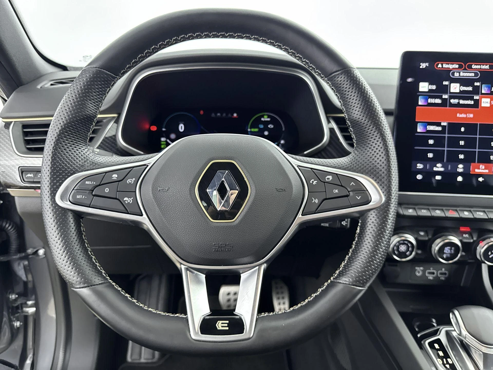 Renault-Arkana-image-26