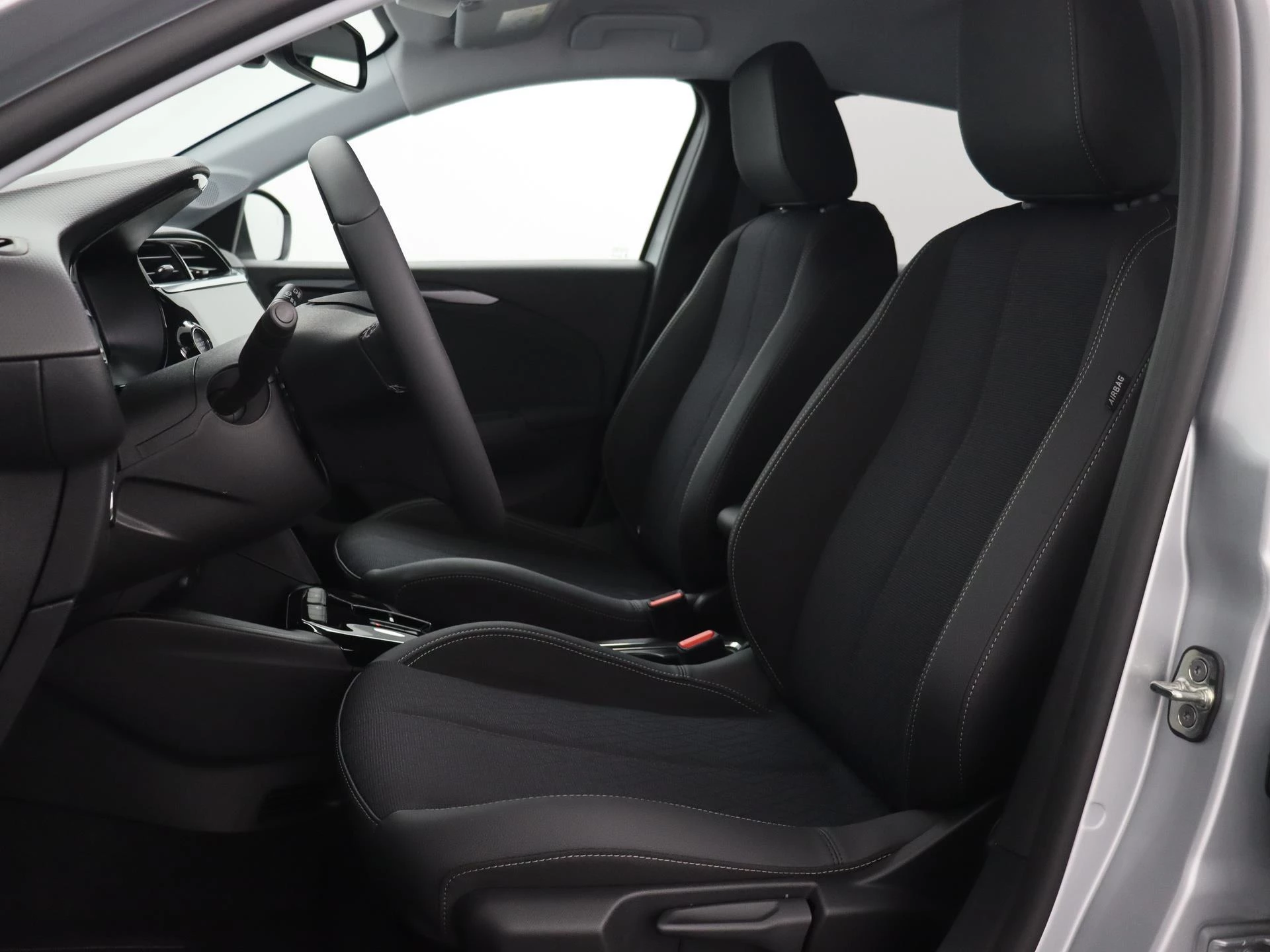 Opel-Corsa-e-image-17