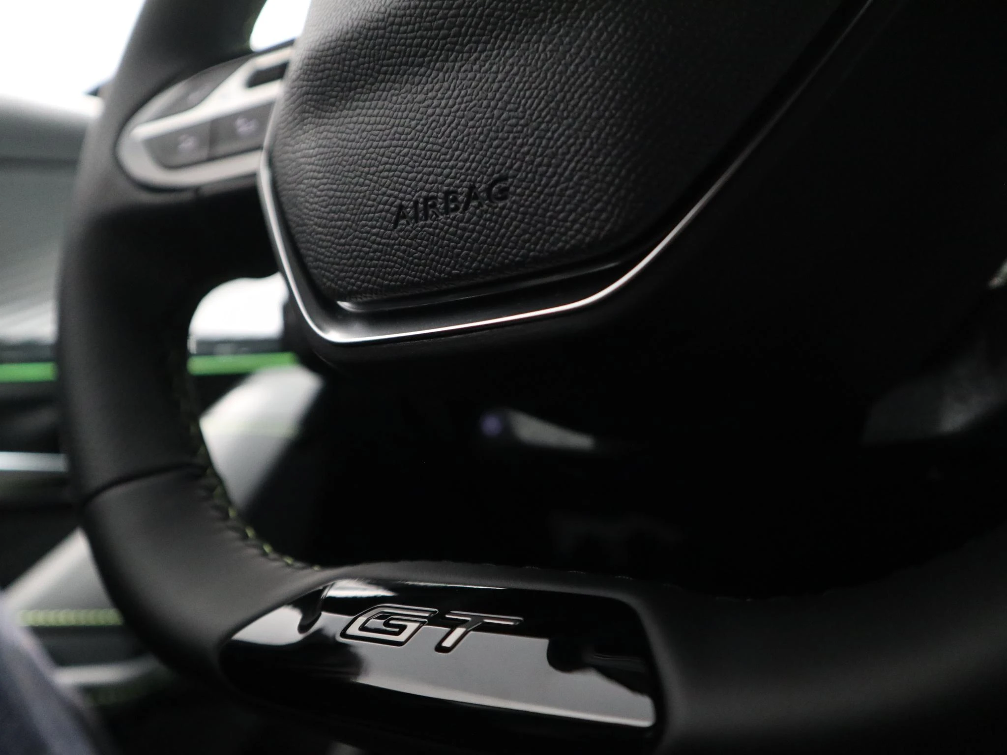 Peugeot-208-image-22