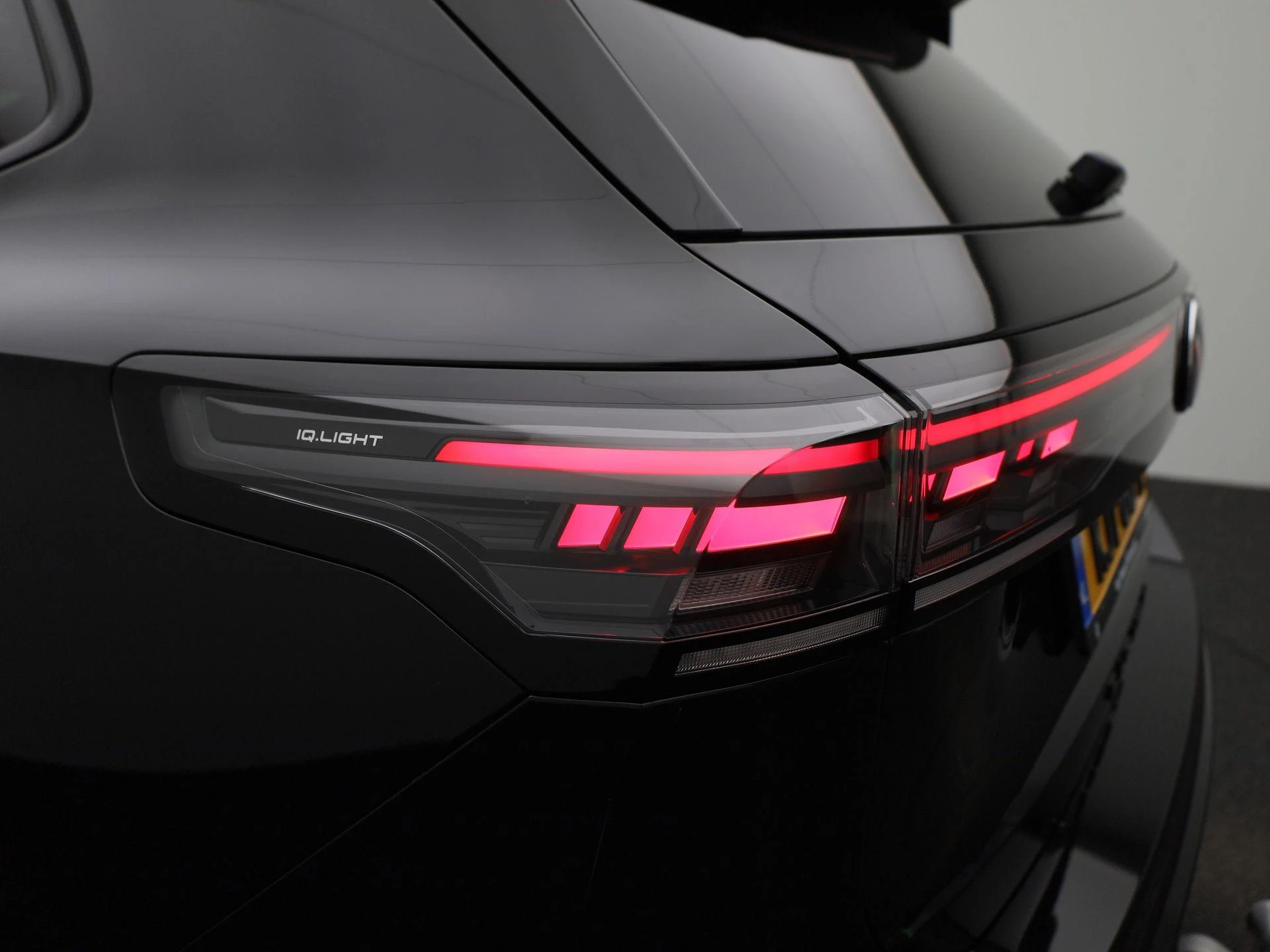 Volkswagen-Tiguan-image-34