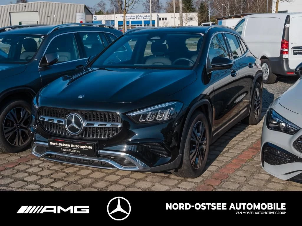 Mercedes-Benz GLA 200 d PROGRESSIVE DISTRO AHK KAMERA LED EDW ProgressiveC118 GLA 200 d PROGRESSIVE DISTRO AHK KAMERA LED EDW Progressive