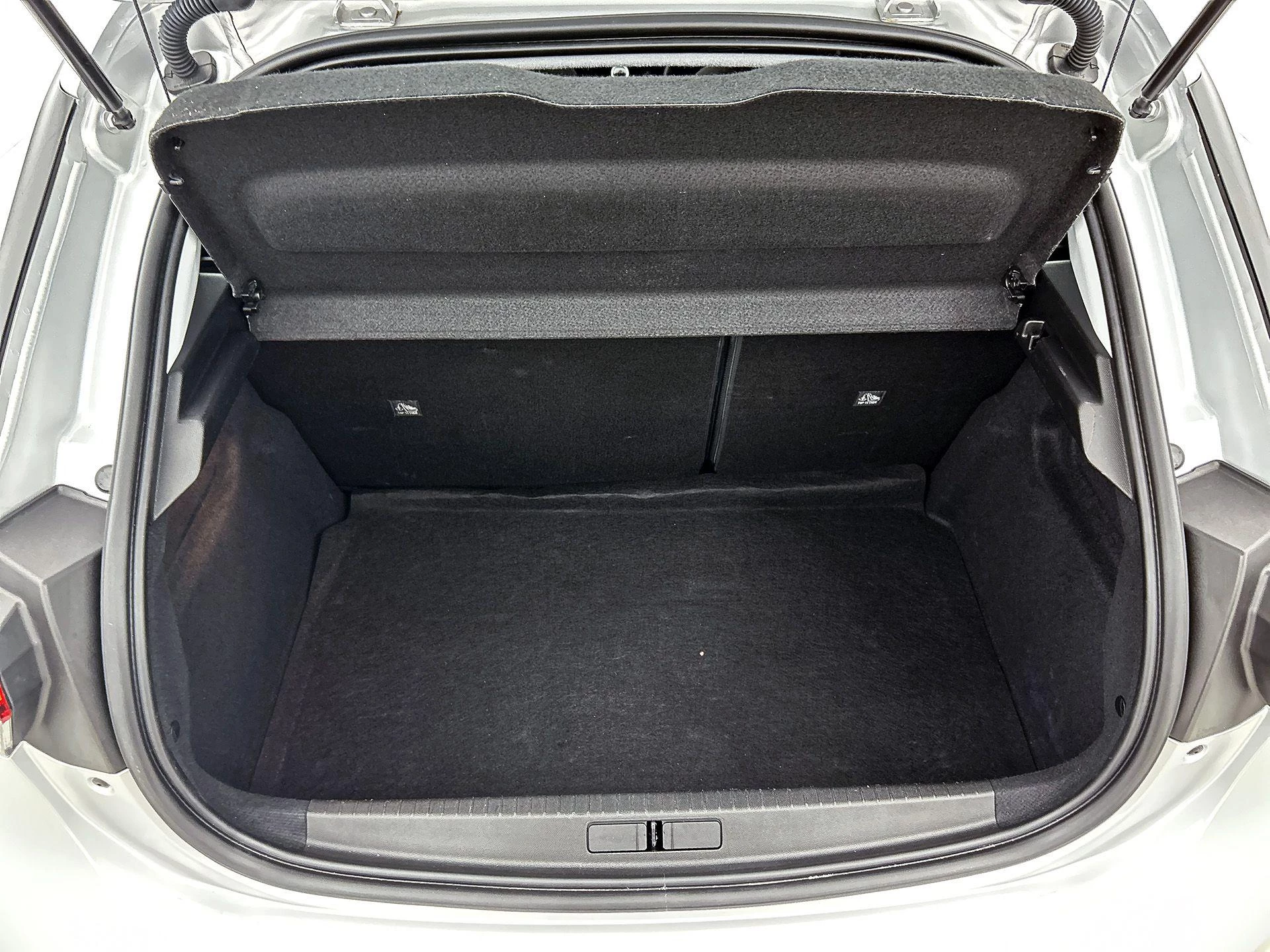 Opel-Corsa-image-14