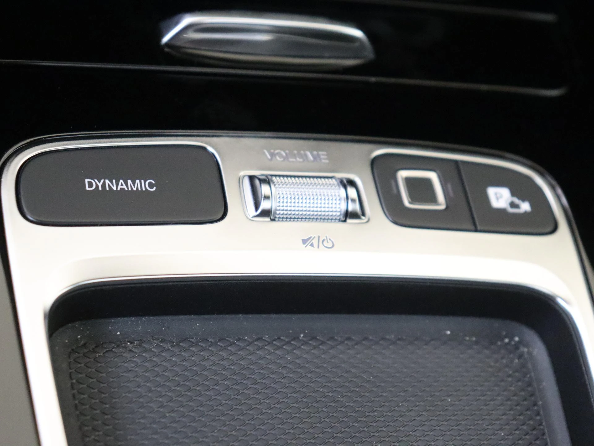 Mercedes-Benz-A-Klasse-image-20