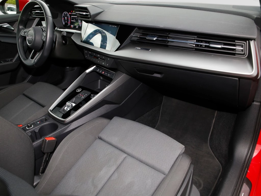 Audi A3 Sportback 30 TDI S line s-tronic Business