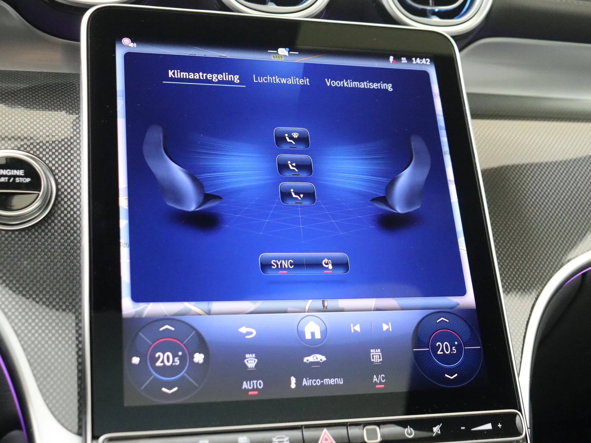 Mercedes-Benz-GLC-image-17