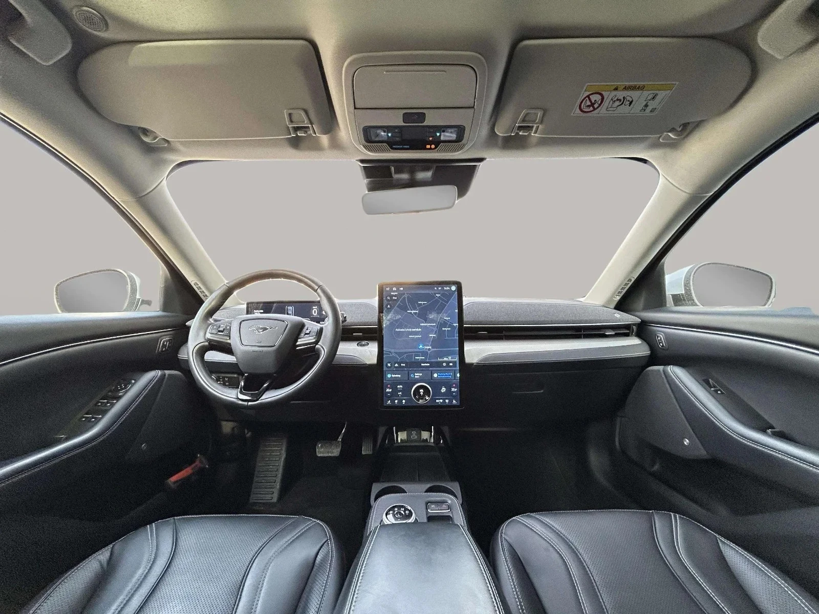 Ford-Mustang Mach-E-image-12