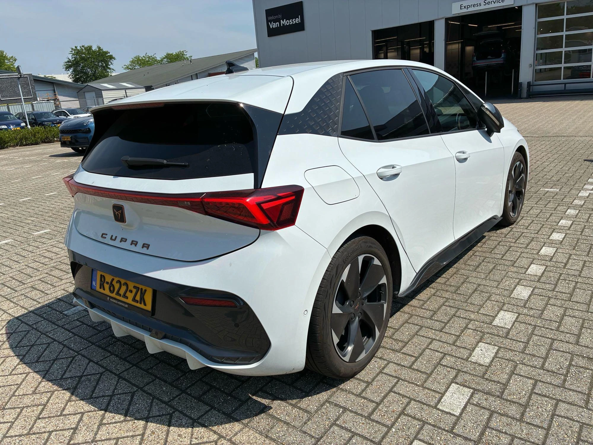 CUPRA Born Adrenaline 82 kWh