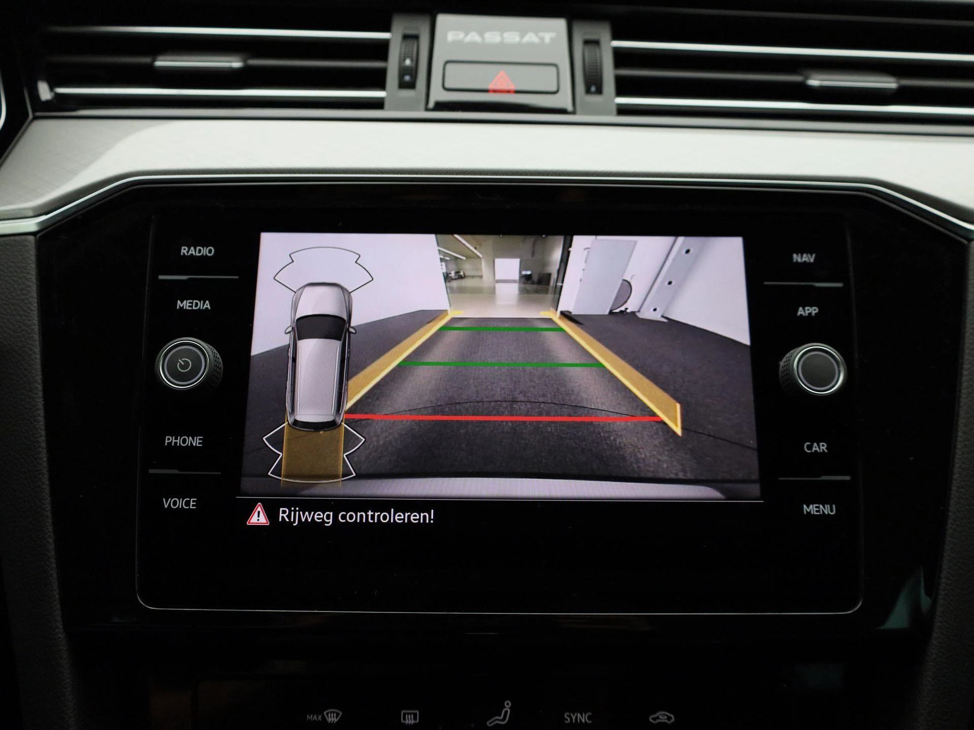 Volkswagen Passat Variant 2.0 TDI 90kW DSG Elegance Business