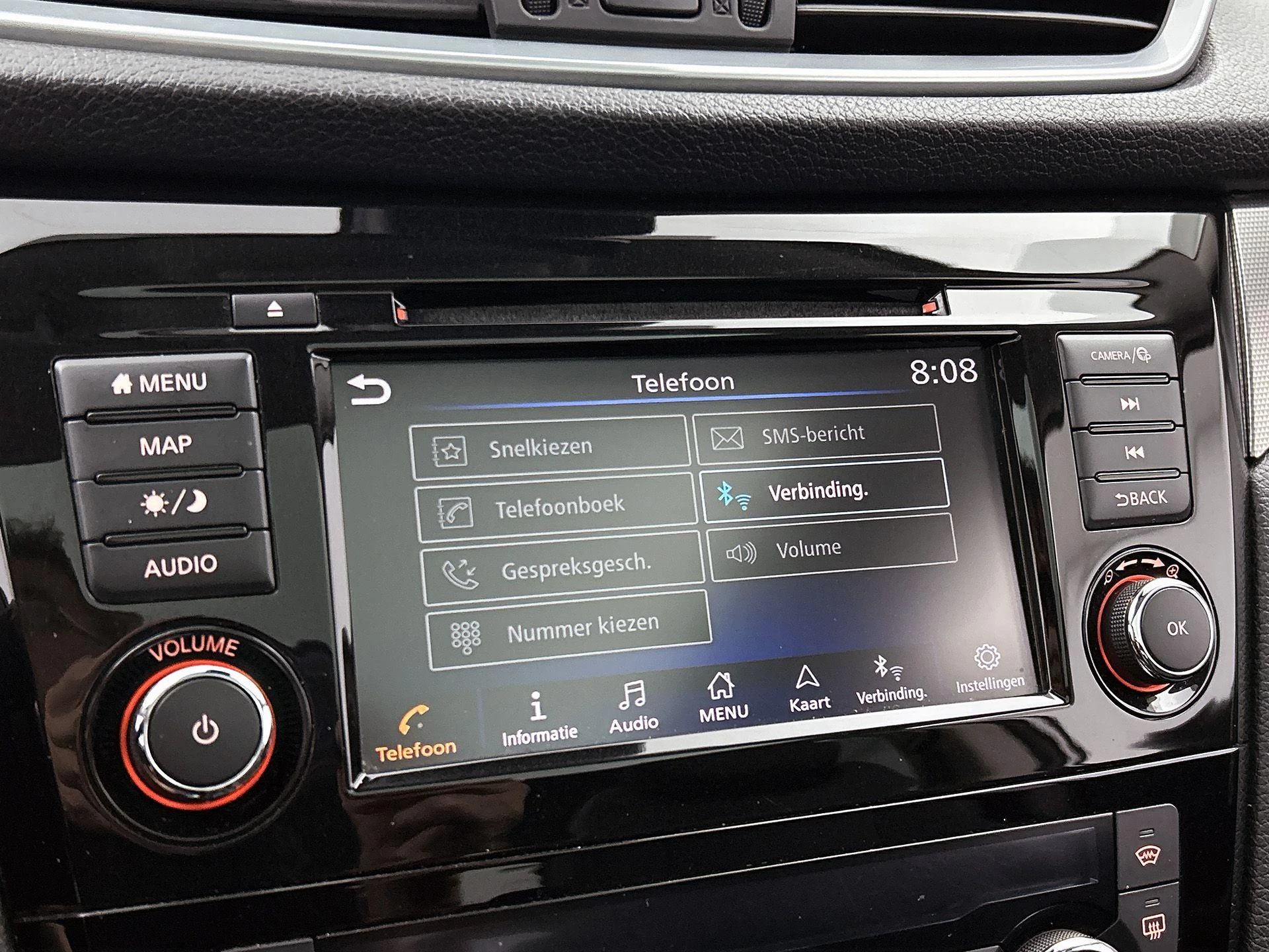 Nissan-QASHQAI-image-11