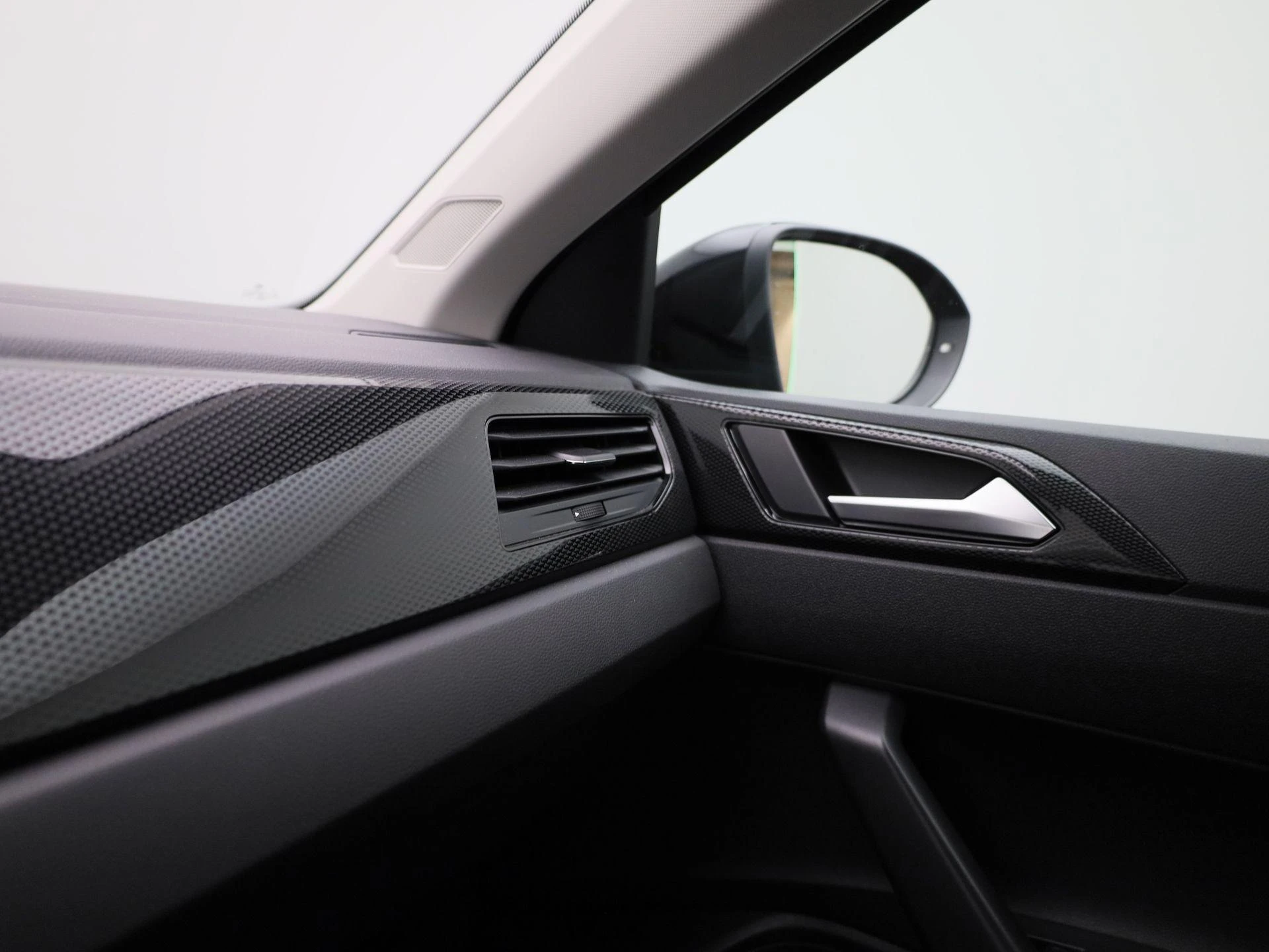 Volkswagen-Taigo-image-28