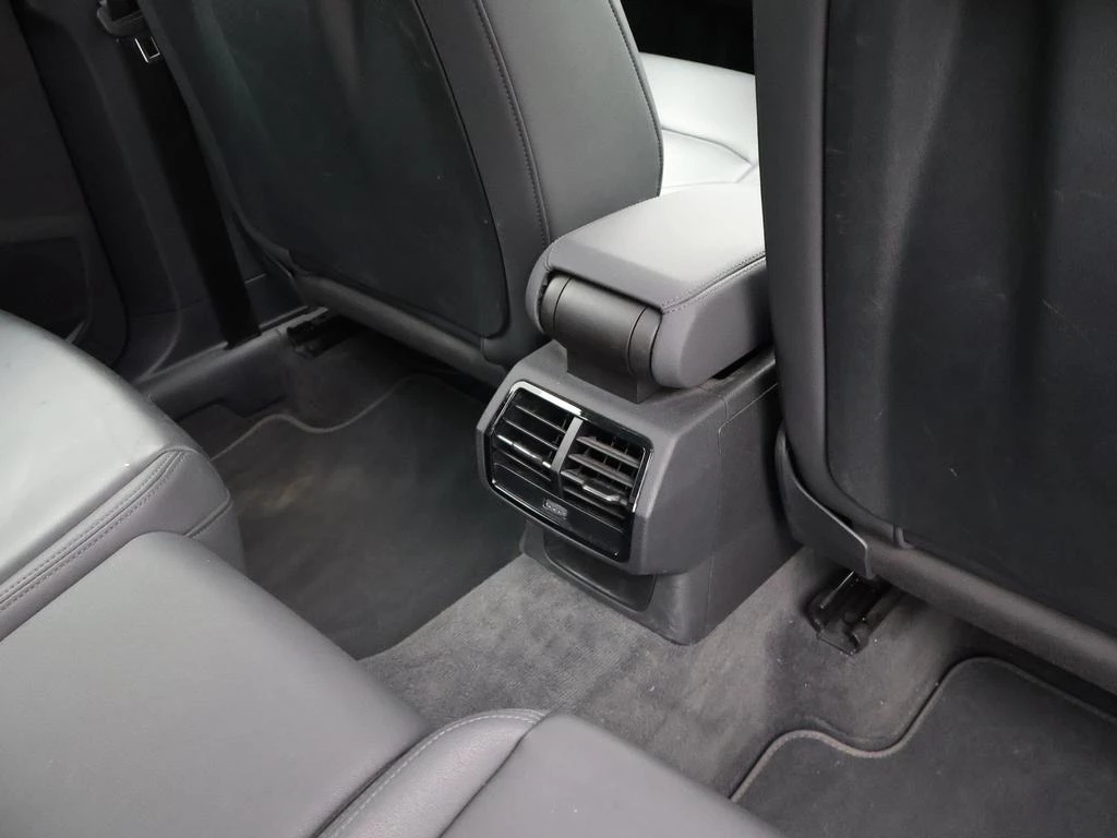 Audi-Q3-image-11