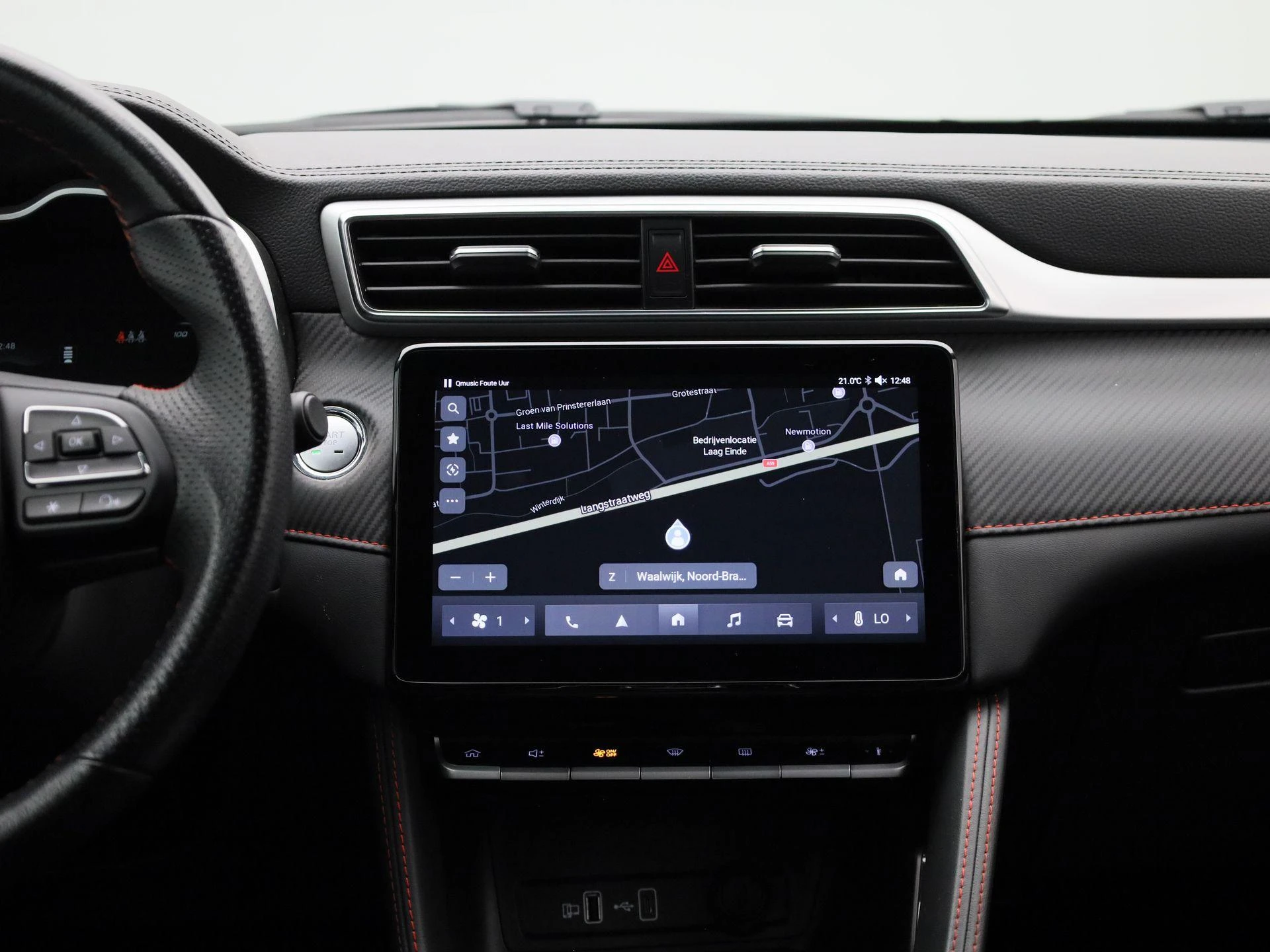 MG-ZS EV-image-8
