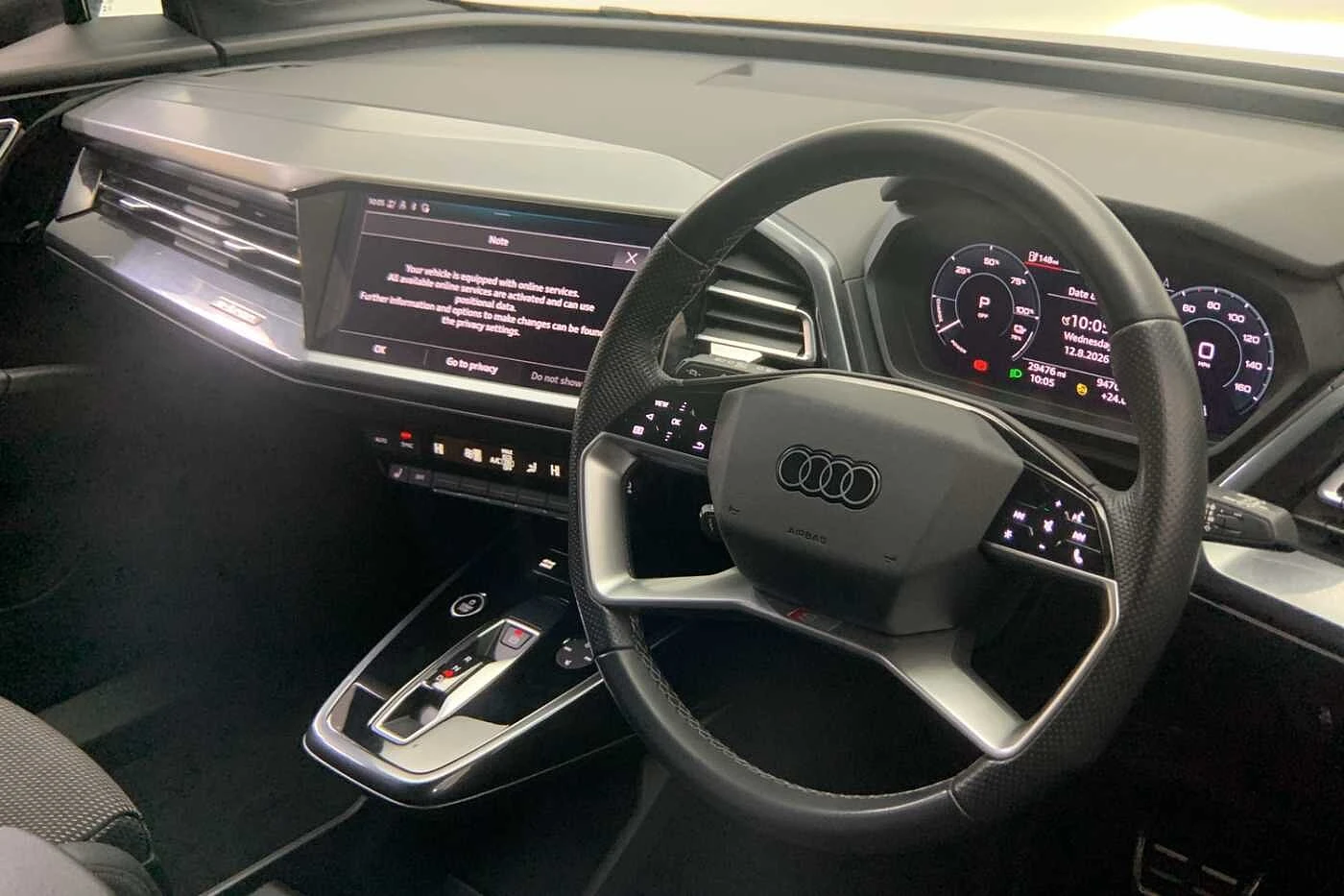 Audi-Q4 e-tron-image-9