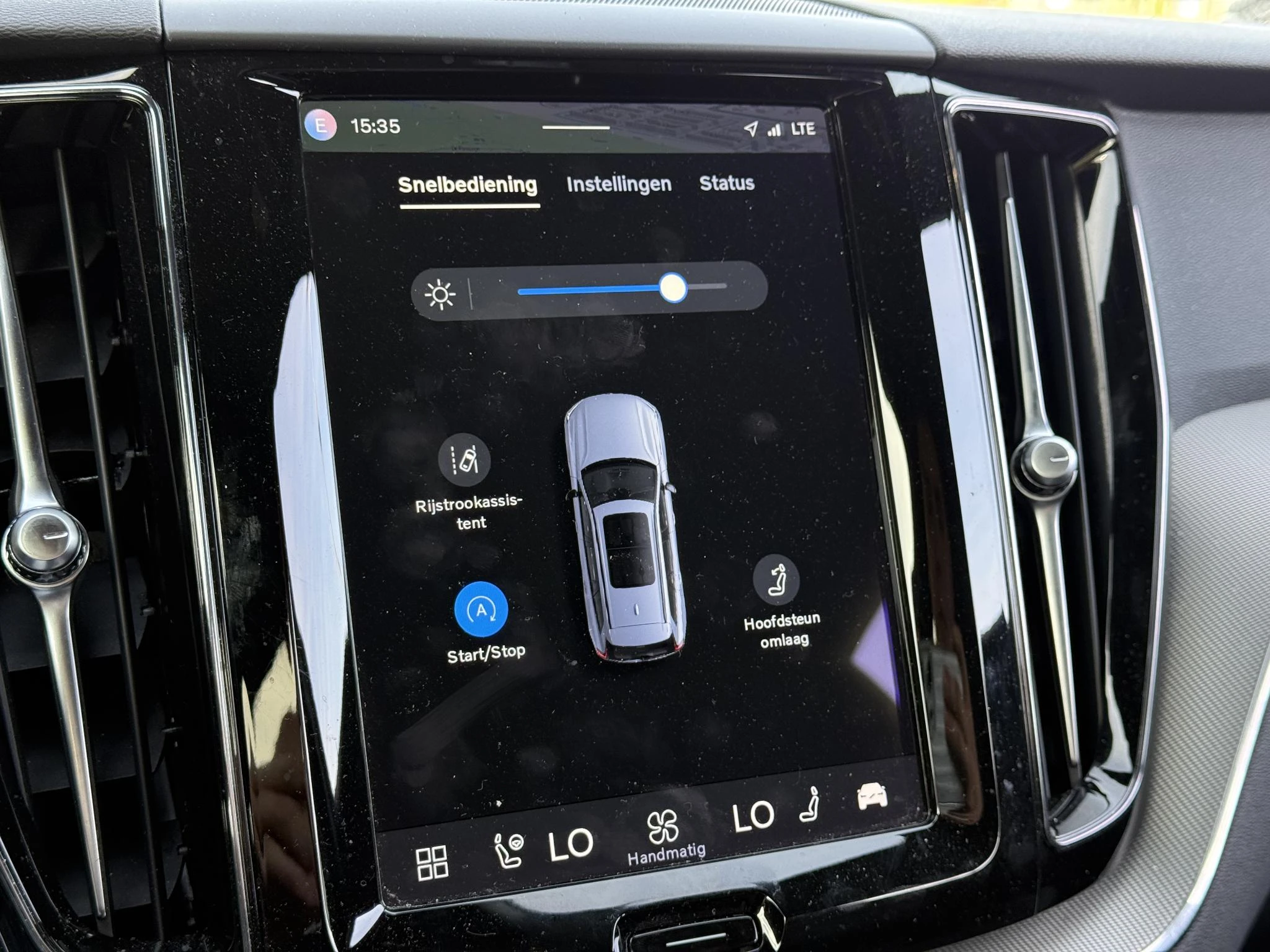 Volvo-XC60-image-18
