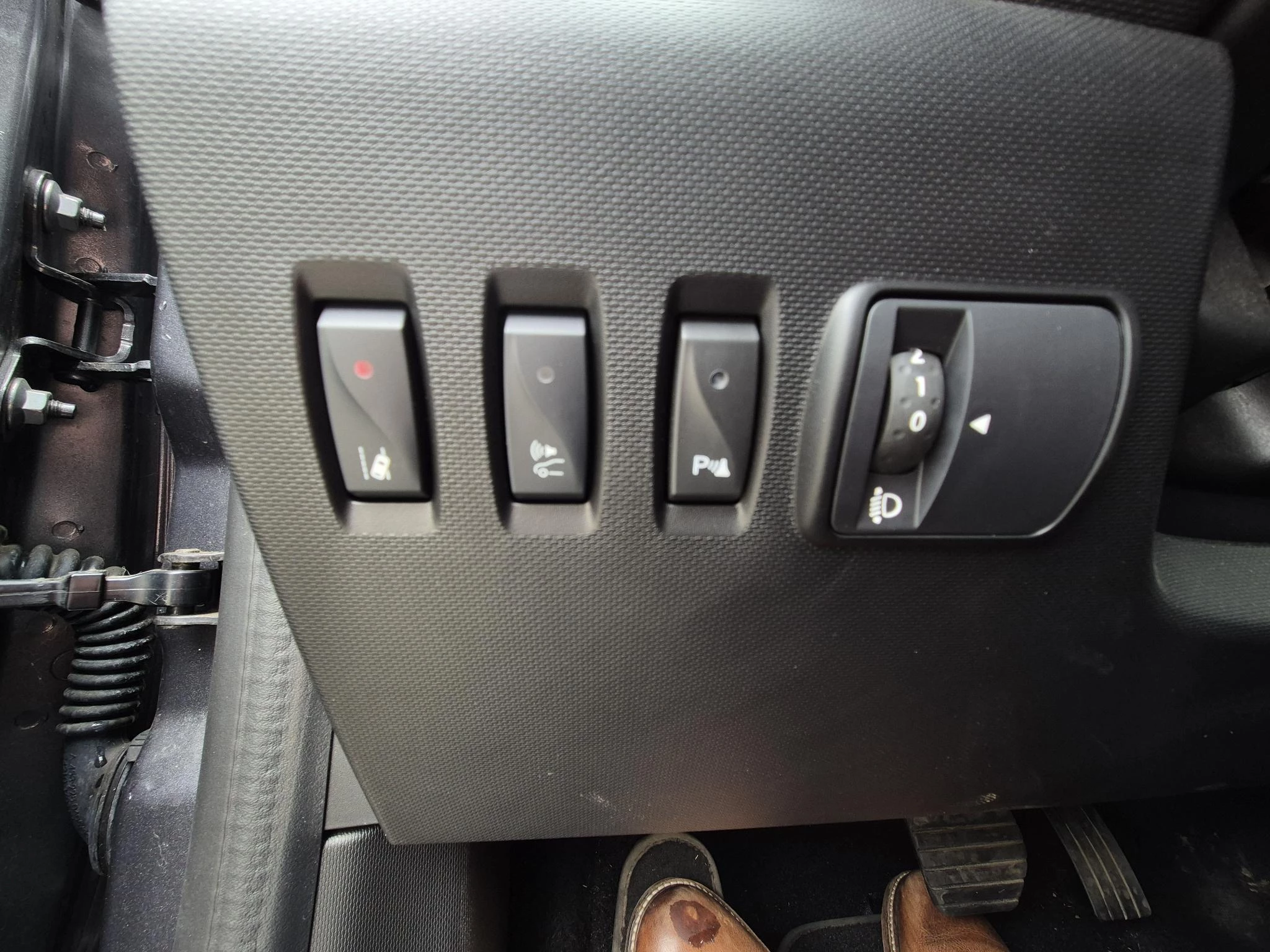 Renault-Twingo-image-14