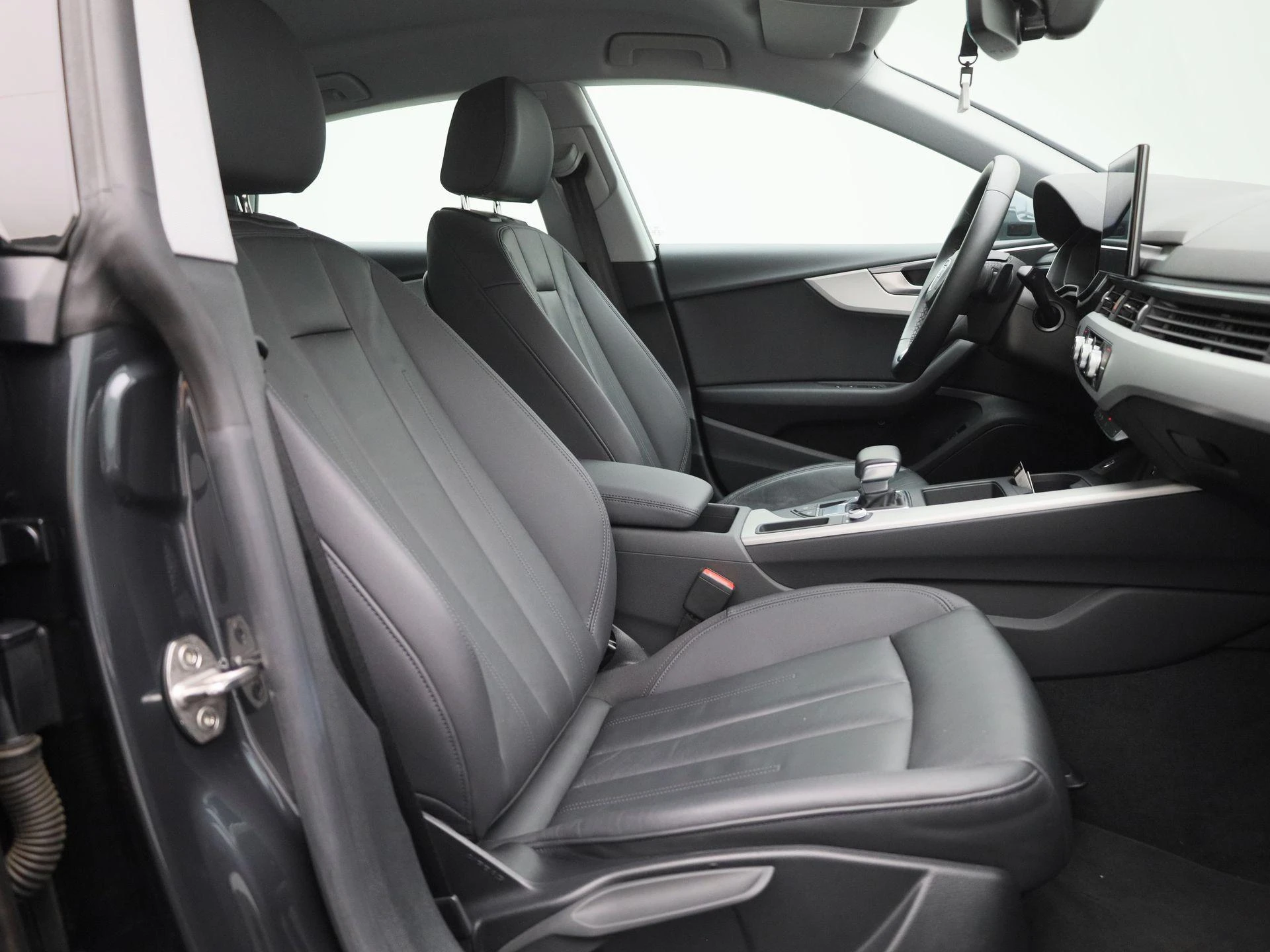 Audi-A5-image-35