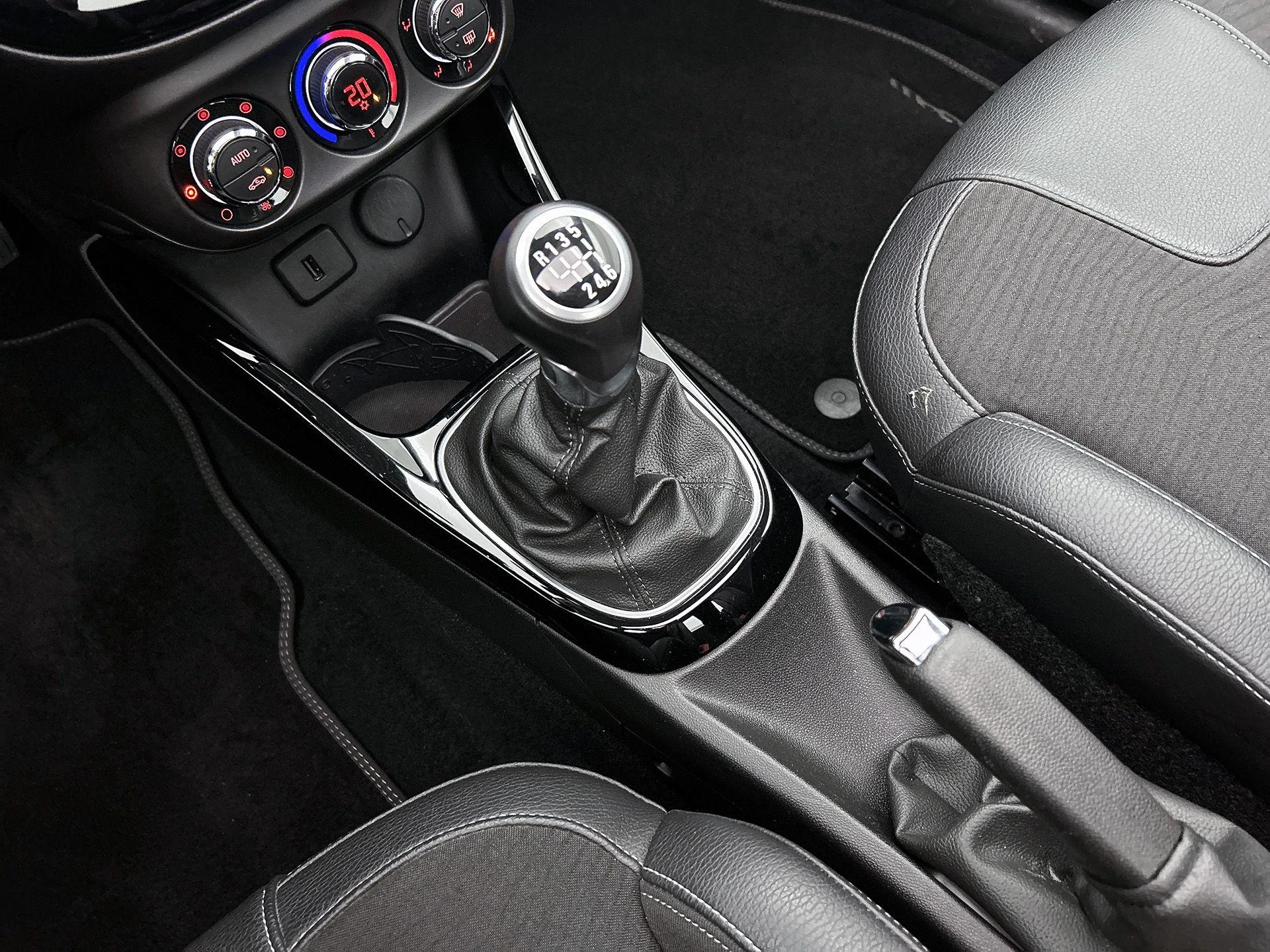 Opel ADAM 1.0 Turbo Rocks BlitZ