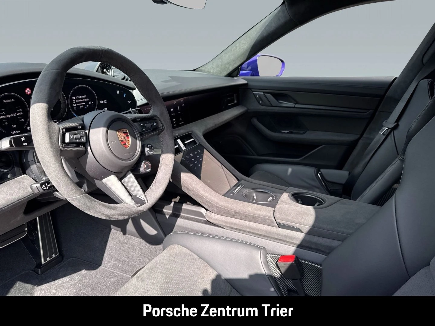 Porsche-Taycan-image-3