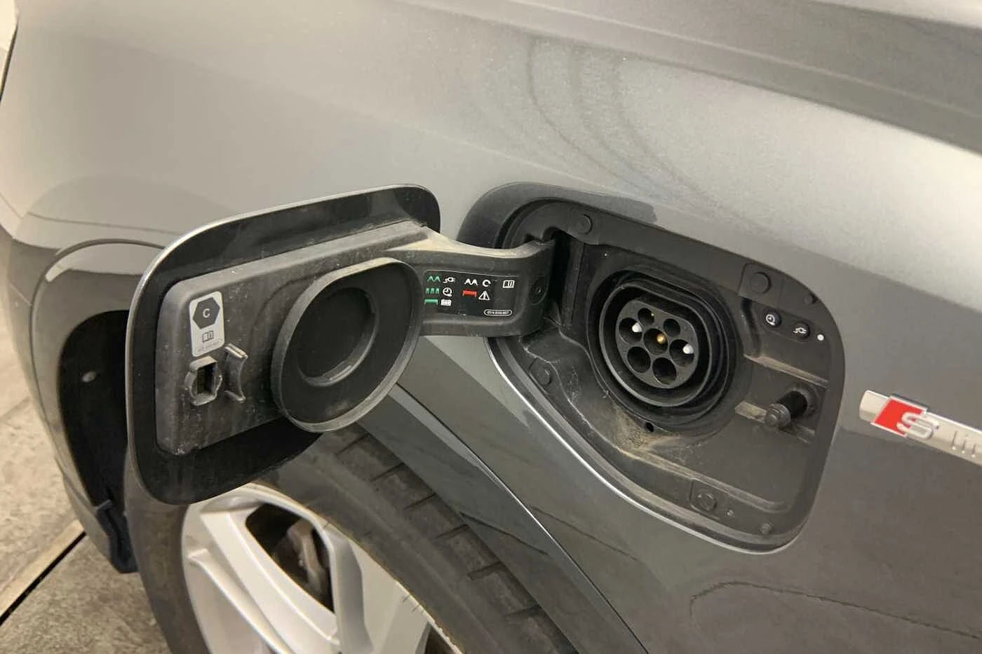 Audi-Q3-image-12