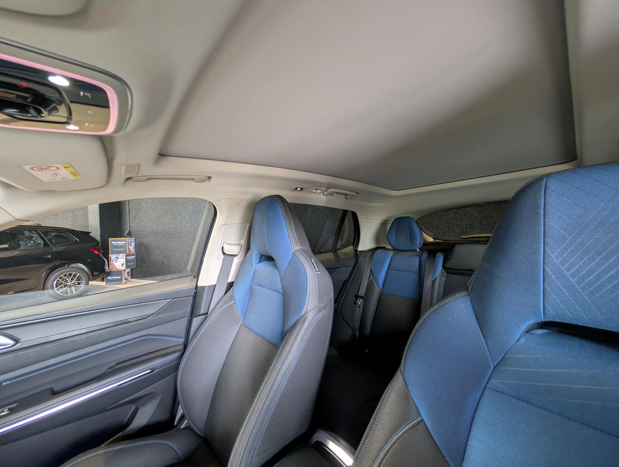 Lynk & Co-01-image-31