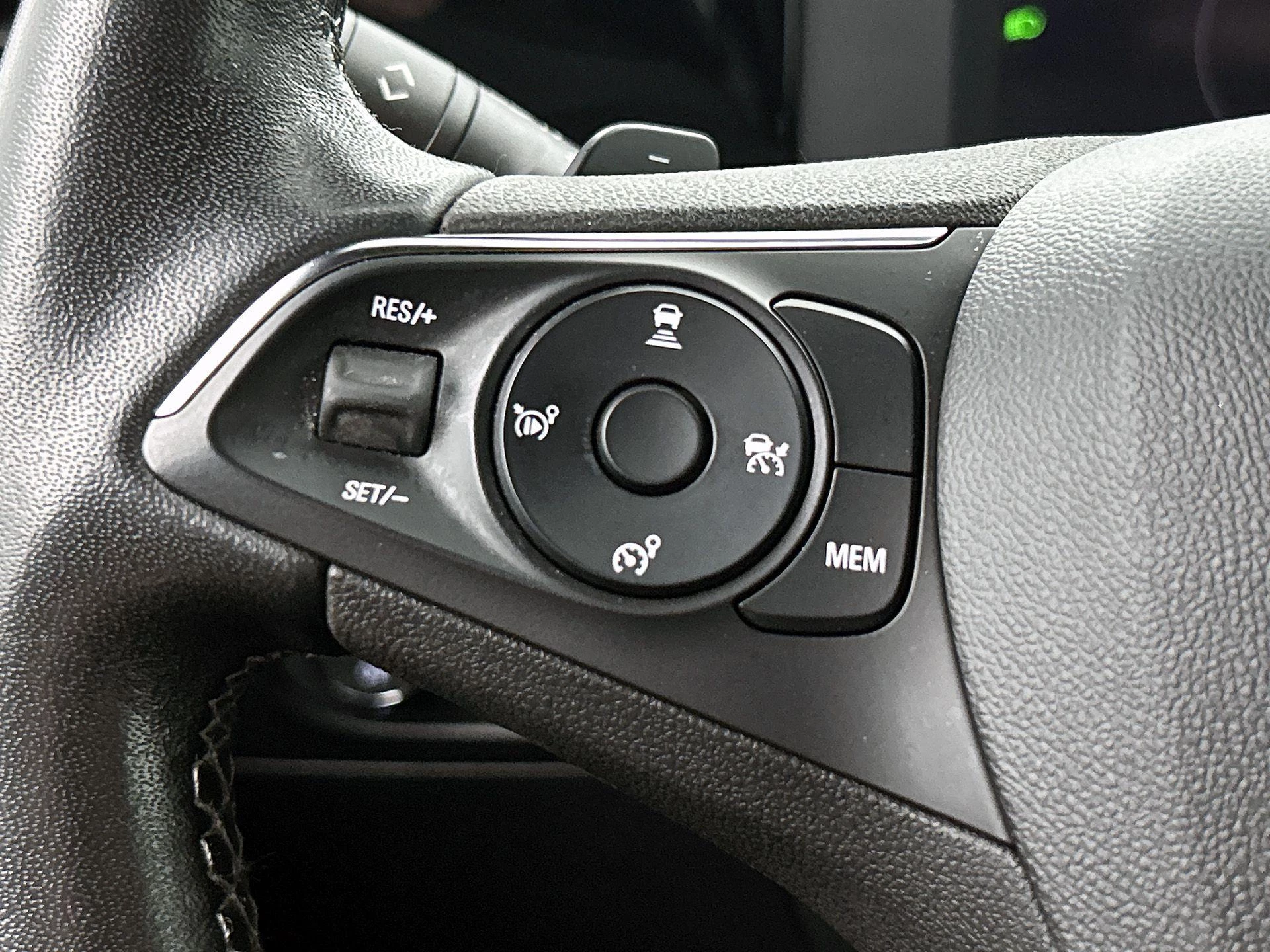 Opel-Mokka-image-5