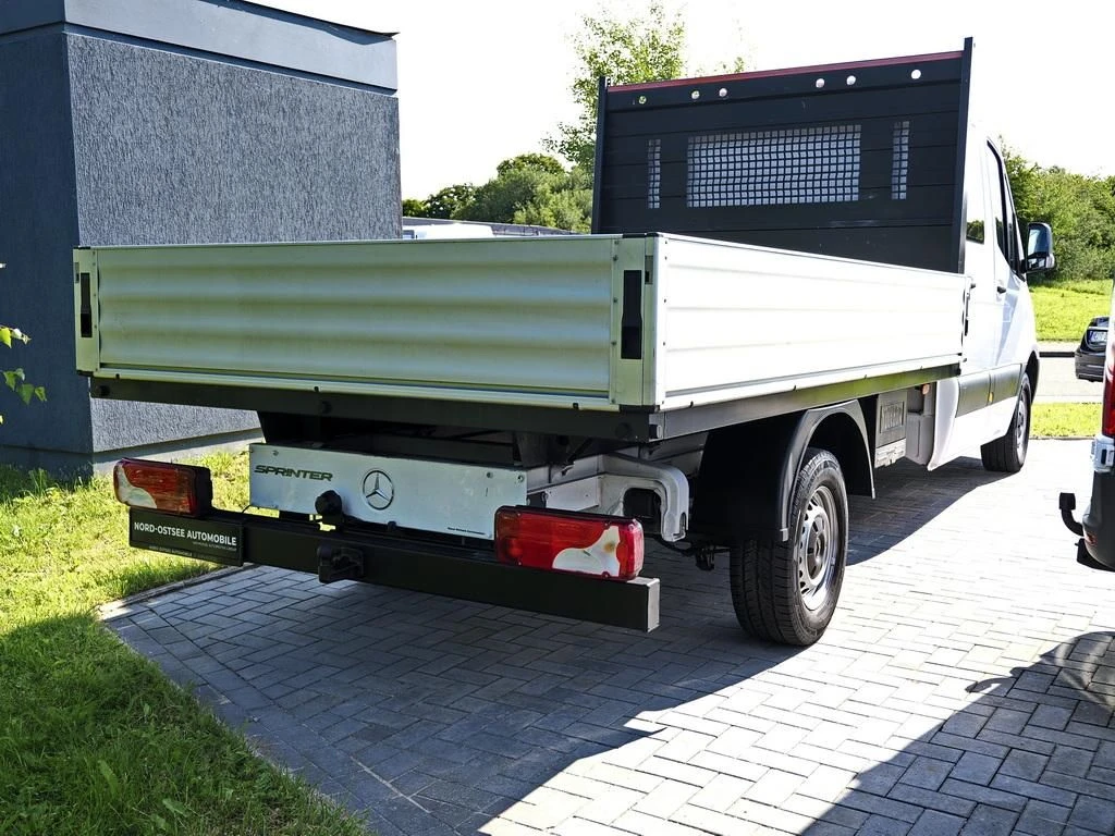 Mercedes-Benz-Sprinter 317-image-5