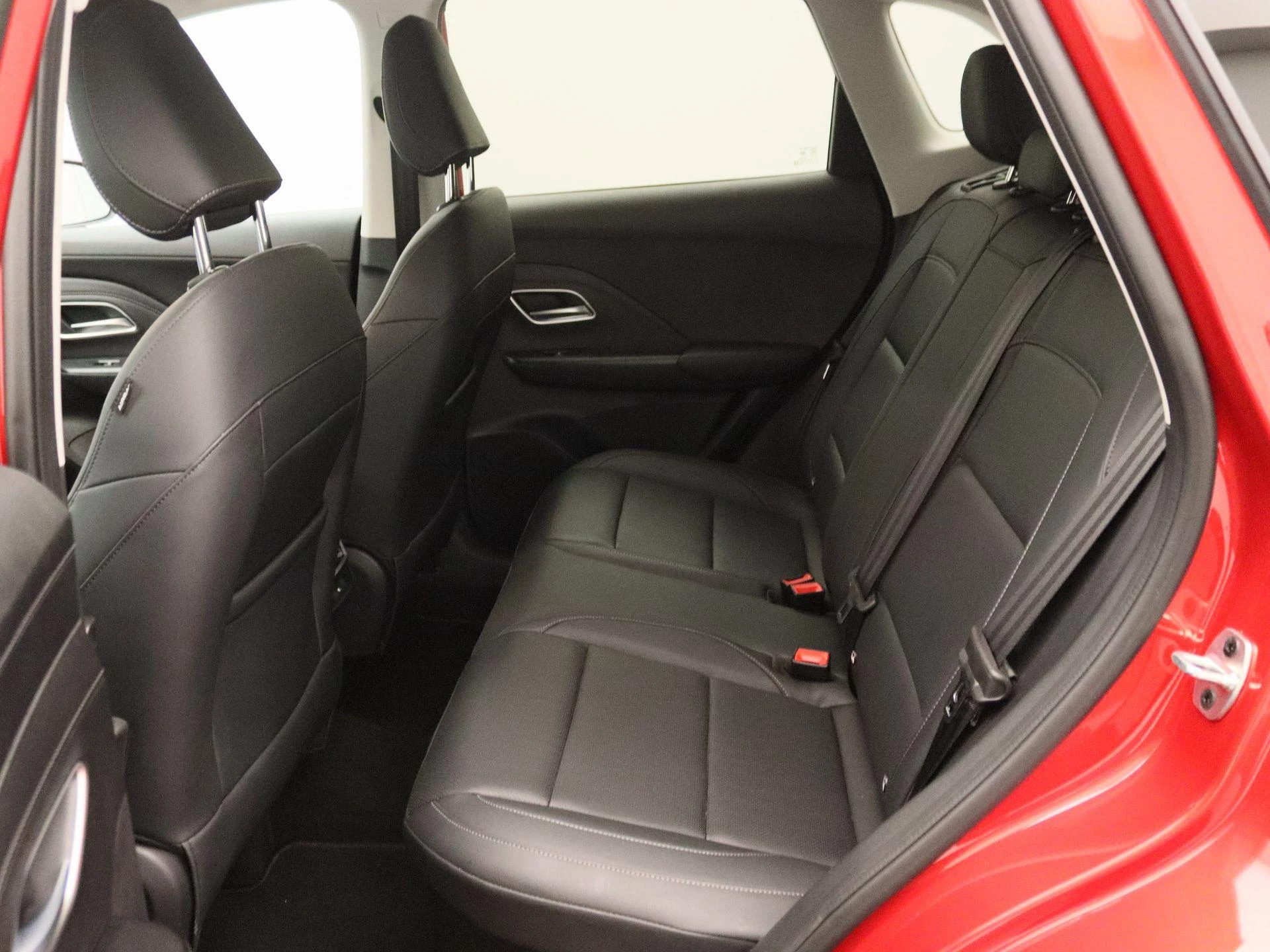 MG-ZS-image-11
