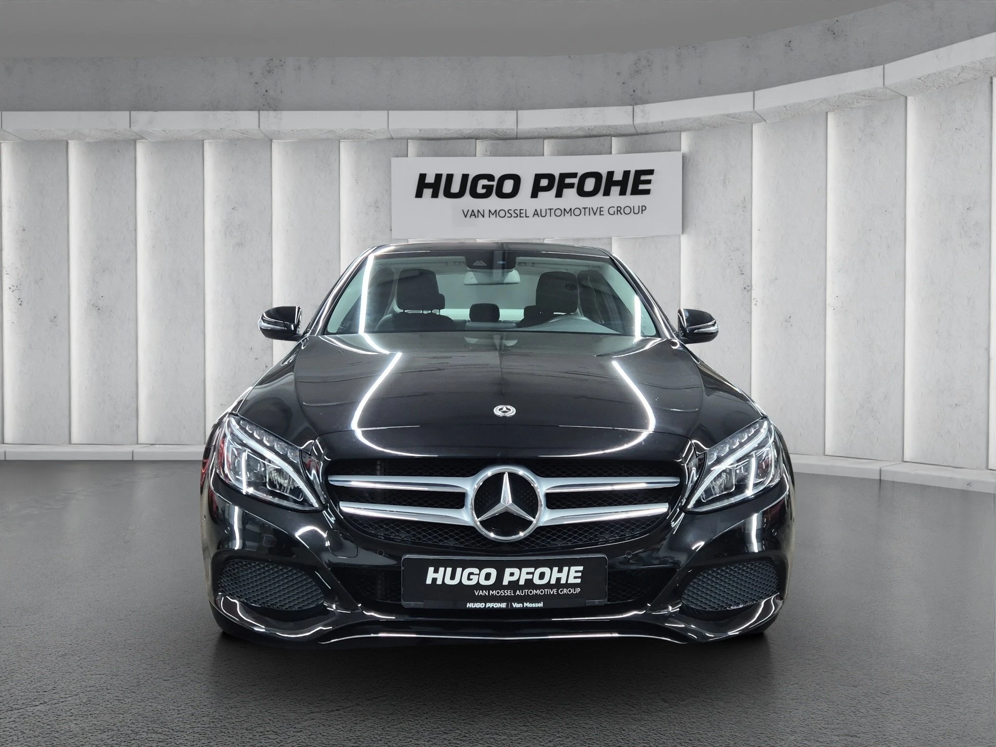 Mercedes-Benz-C-Klasse-image-7