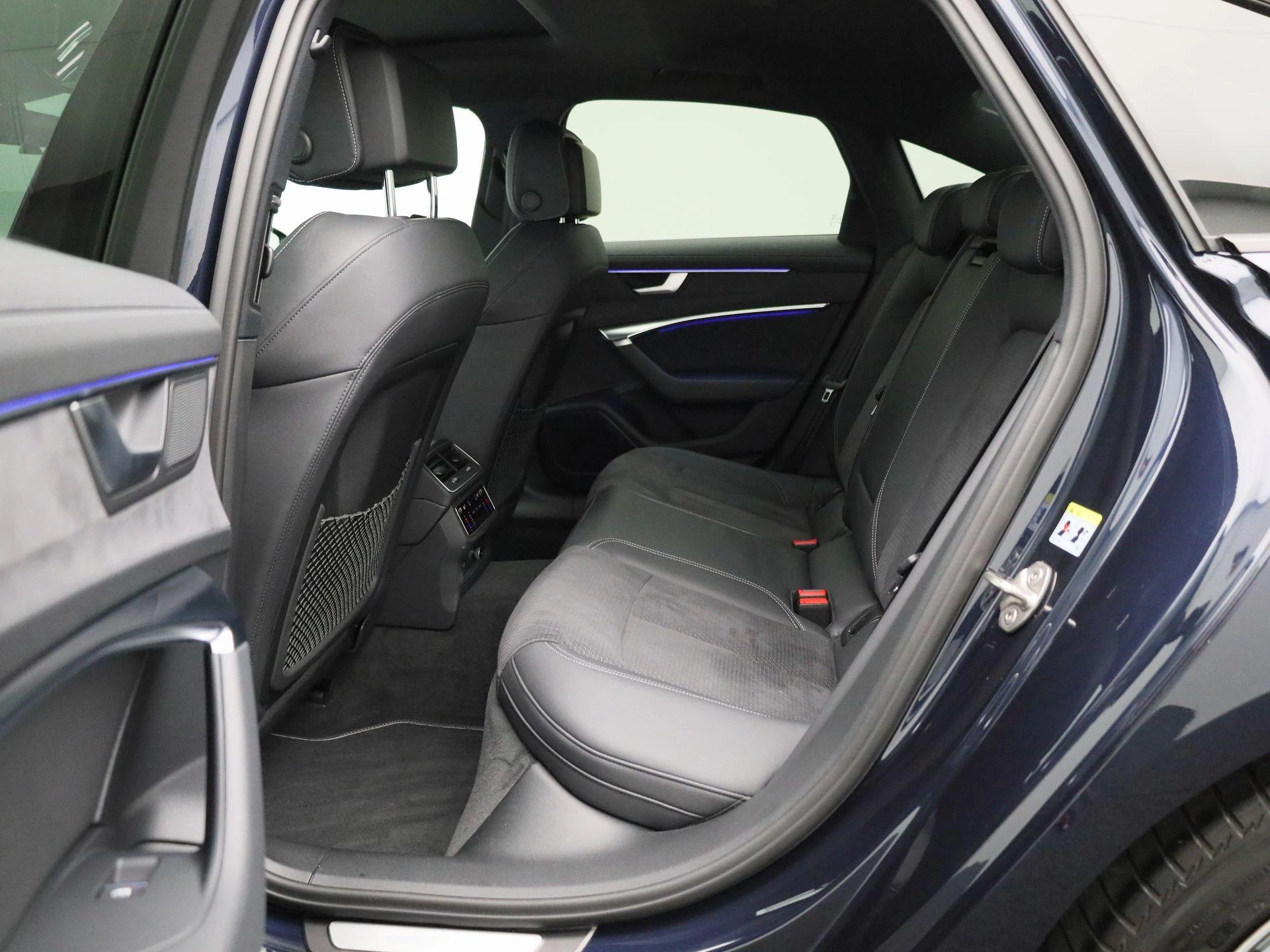 Audi-A6-image-11