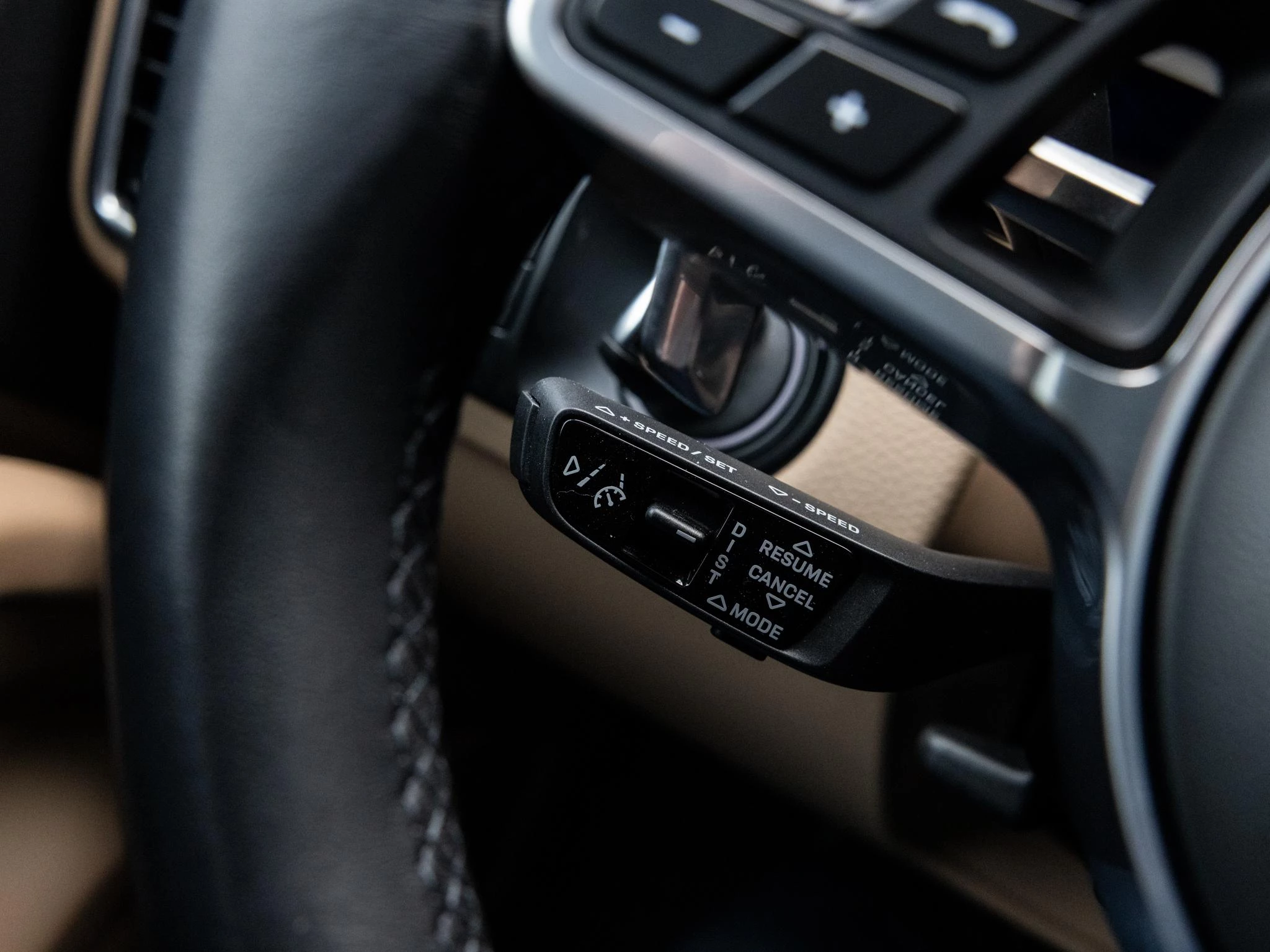 Porsche Cayenne 3.0 E-Hybrid Platinum Edition