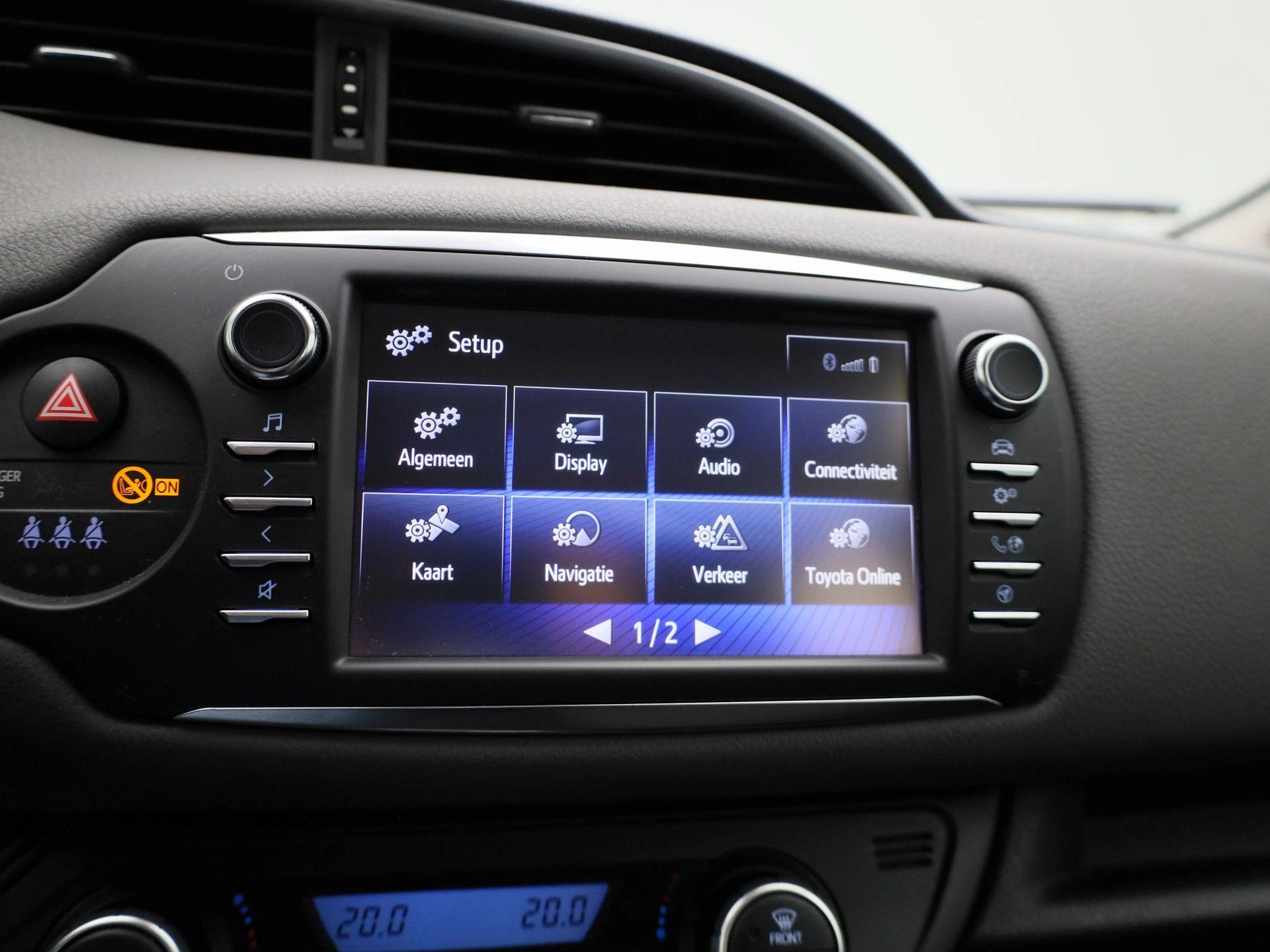 Toyota-Yaris-image-18
