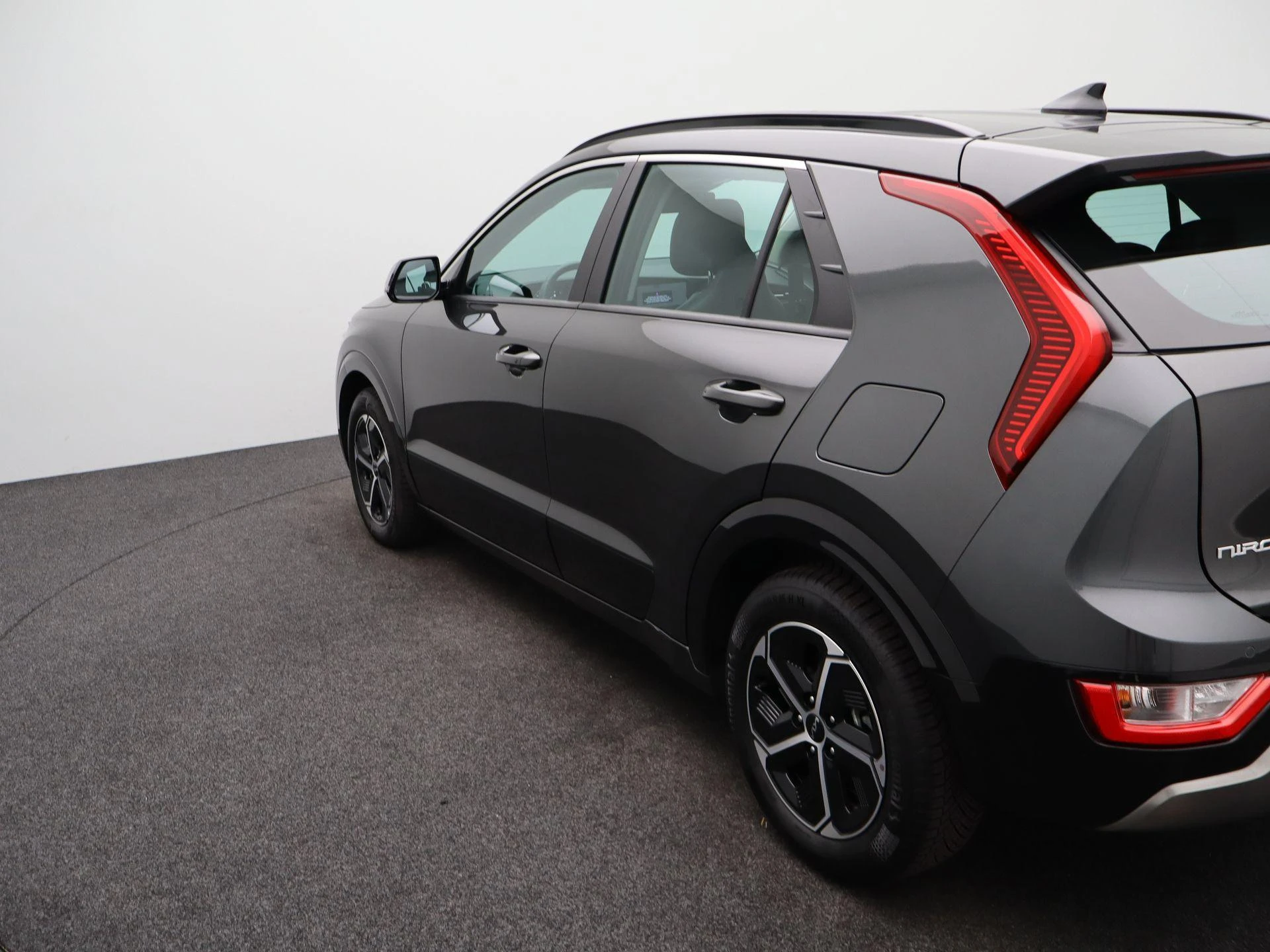 Kia-Niro-image-29