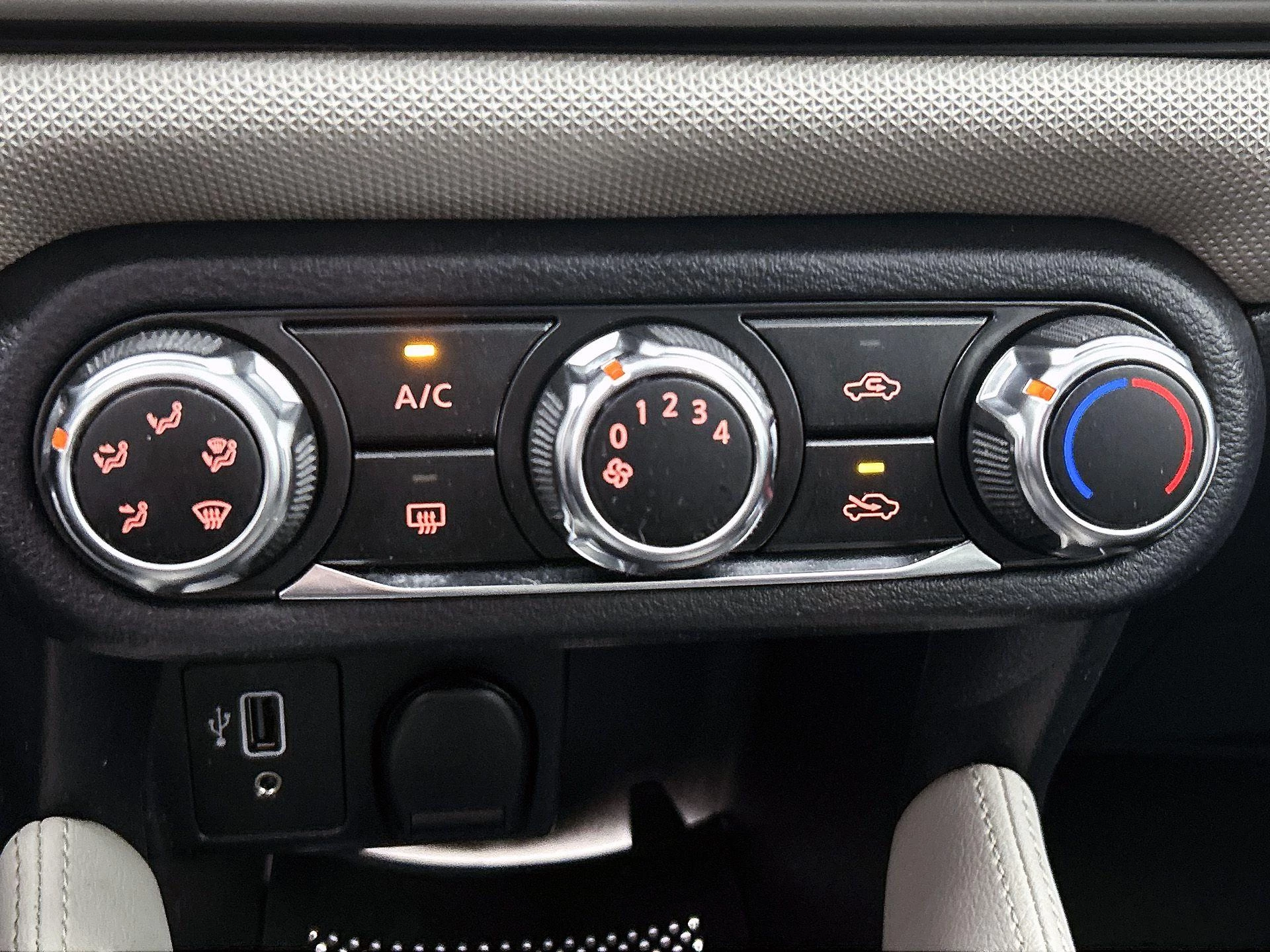 Nissan Micra 1.0 IG-T N-Connecta
