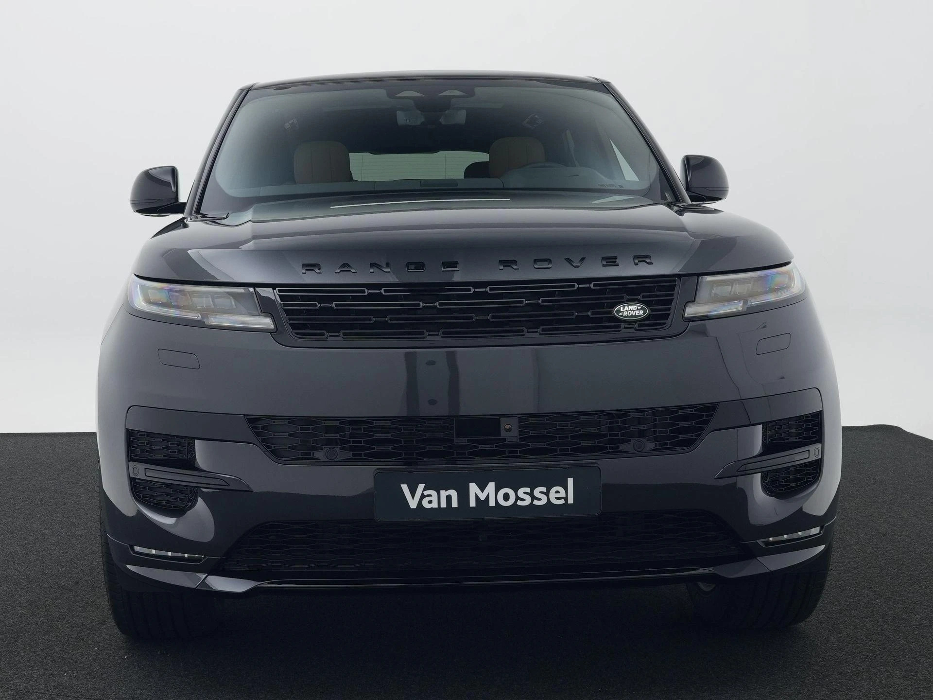 Land Rover-Range Rover Sport-image-2