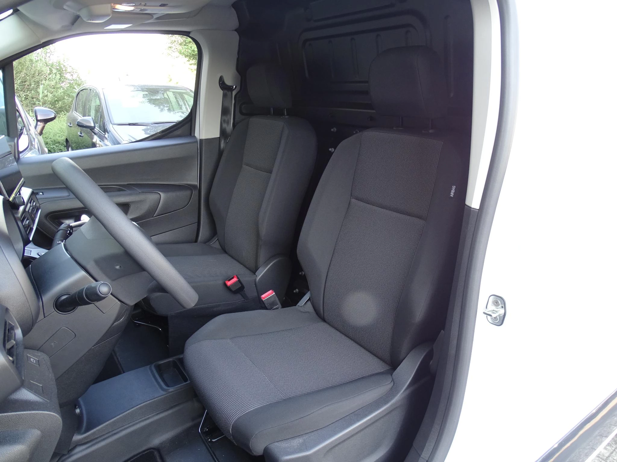 Opel Combo L1H1 Light 1.5 Turbo D 130 S/S MT6