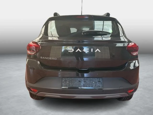 Dacia-Sandero Stepway-image-5