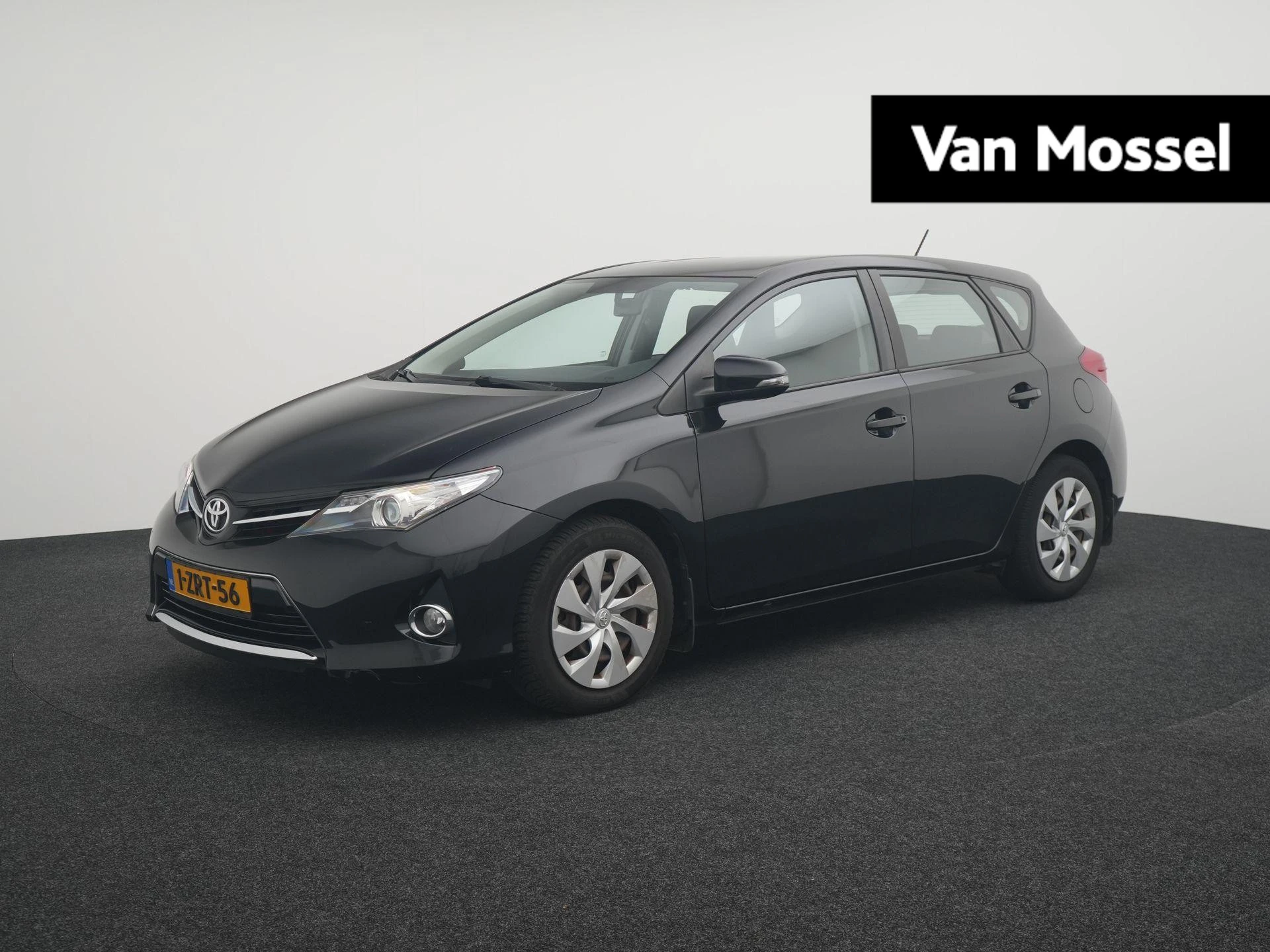 Toyota-Auris-image-0