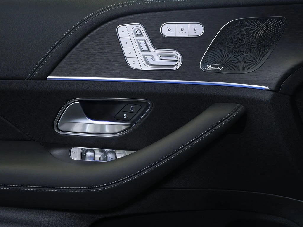 Mercedes-Benz-GLS 450 d-image-7