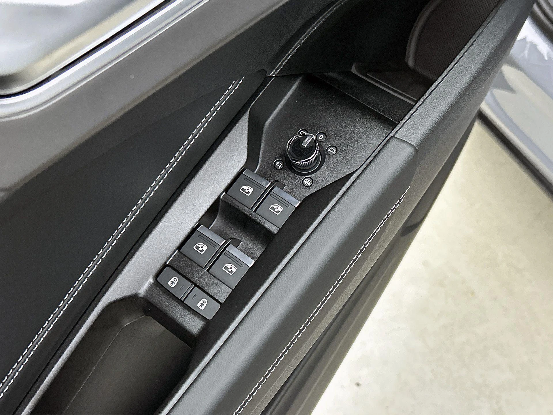 Audi-Q4 e-tron-image-31