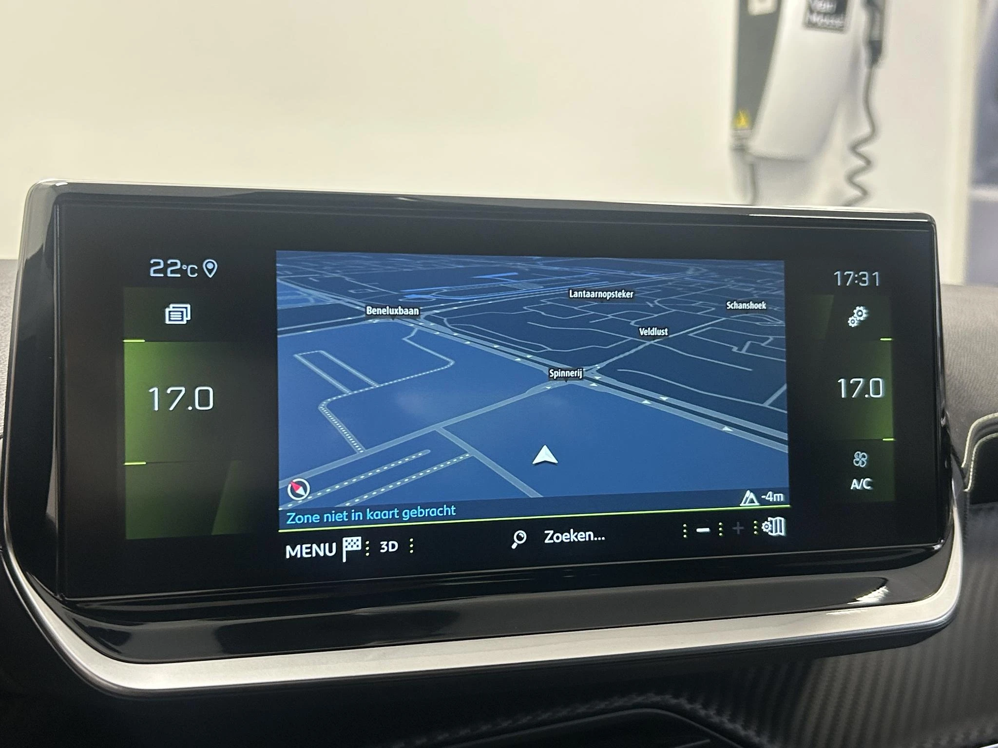 Peugeot-208-image-13