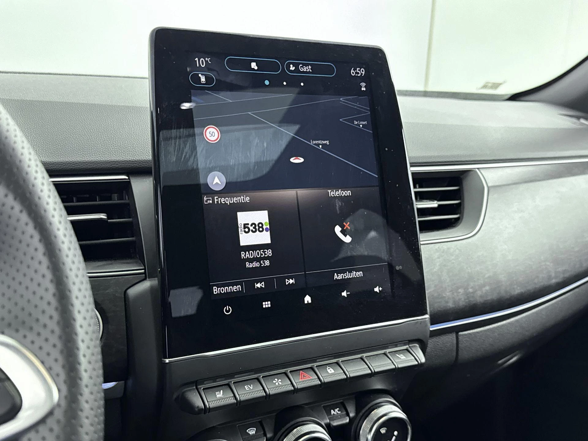 Renault-Arkana-image-9