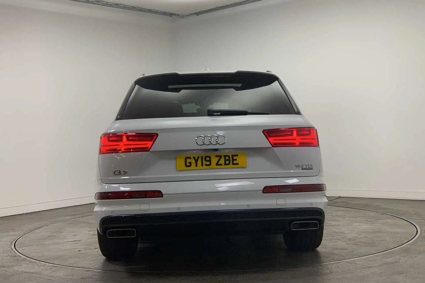Audi-Q7-image-10