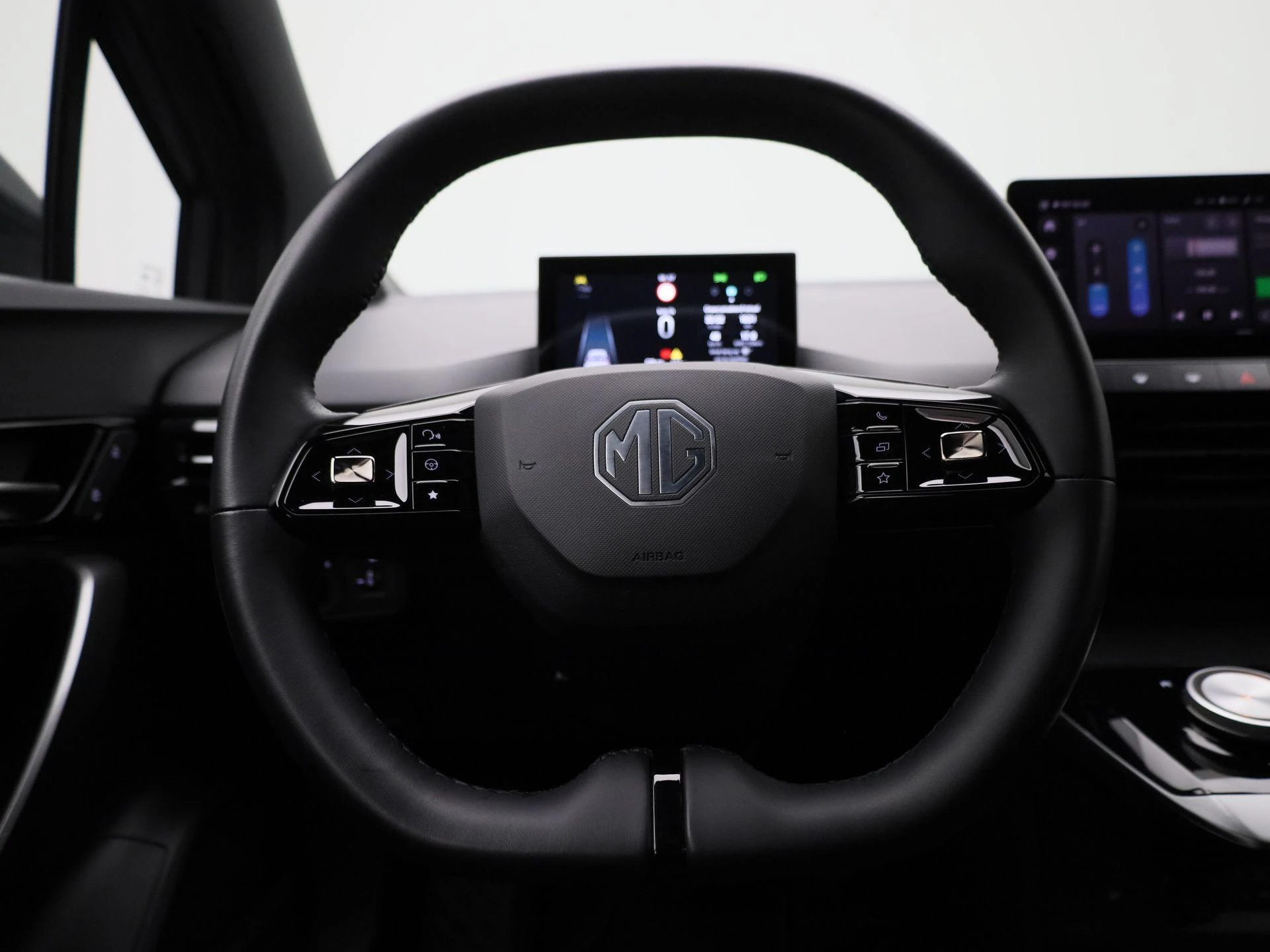 MG-MG4 EV-image-6
